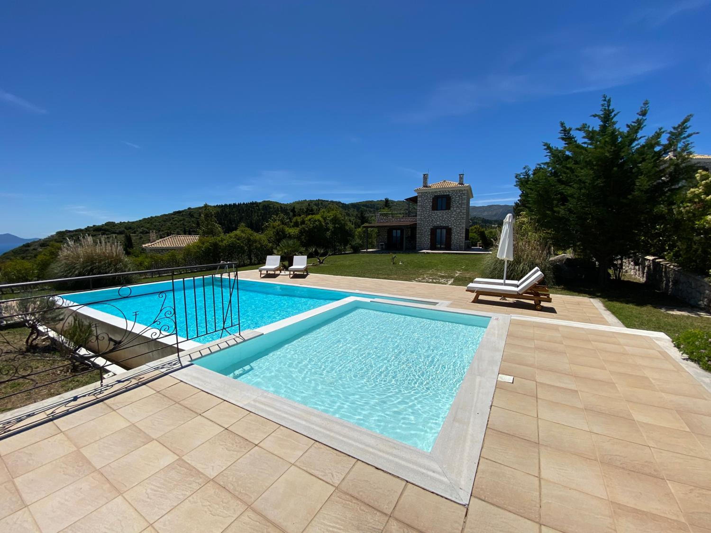 Anemones Villas by Omikron Selections