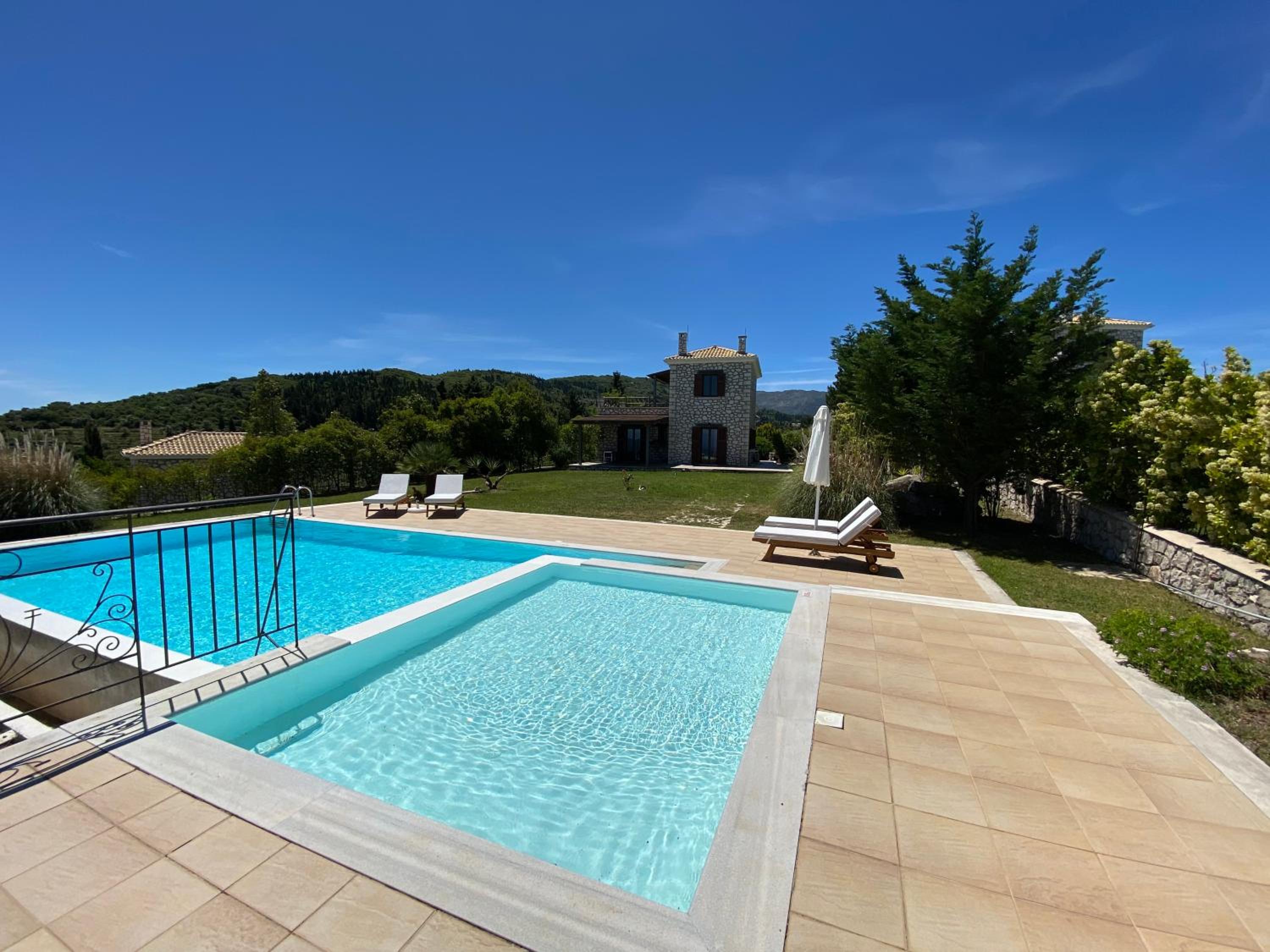 Anemones Villas by Omikron Selections