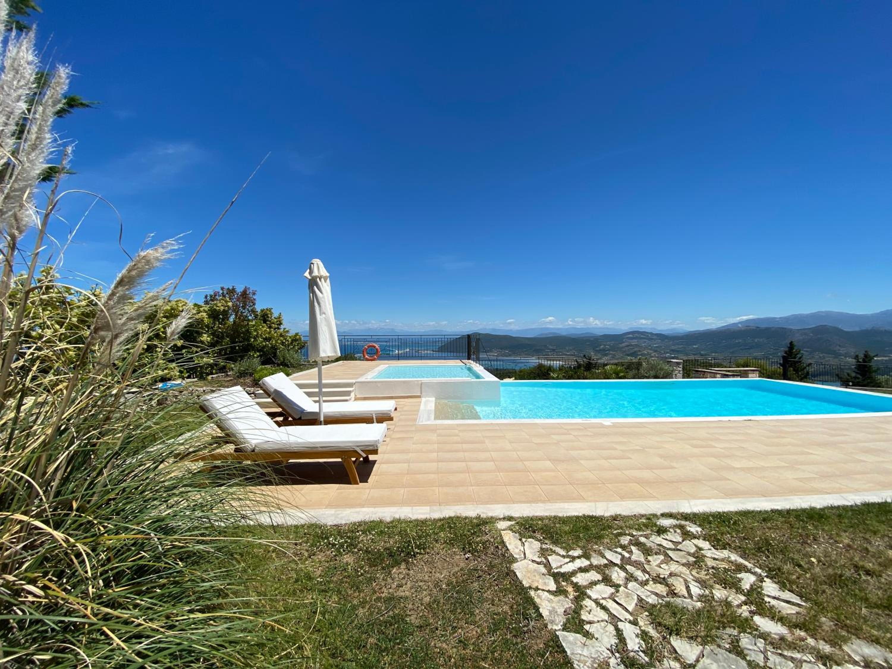 Anemones Villas by Omikron Selections