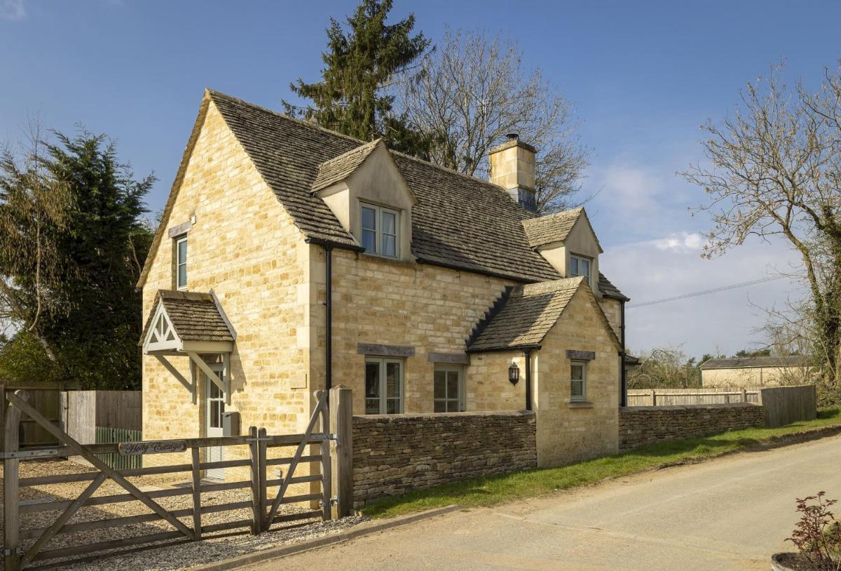 Holly Cottage