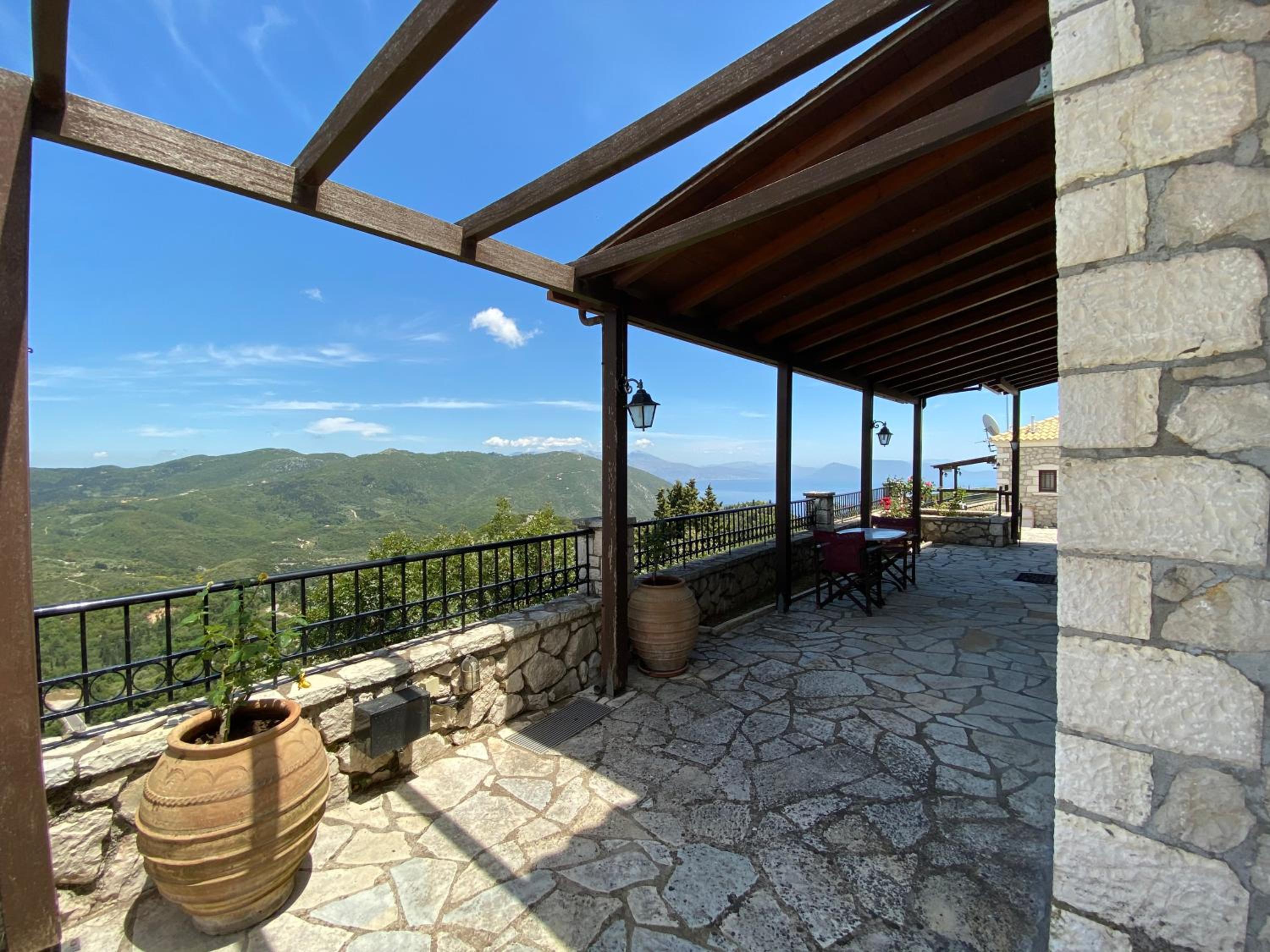 Lefkada Villas by Omikron Selections