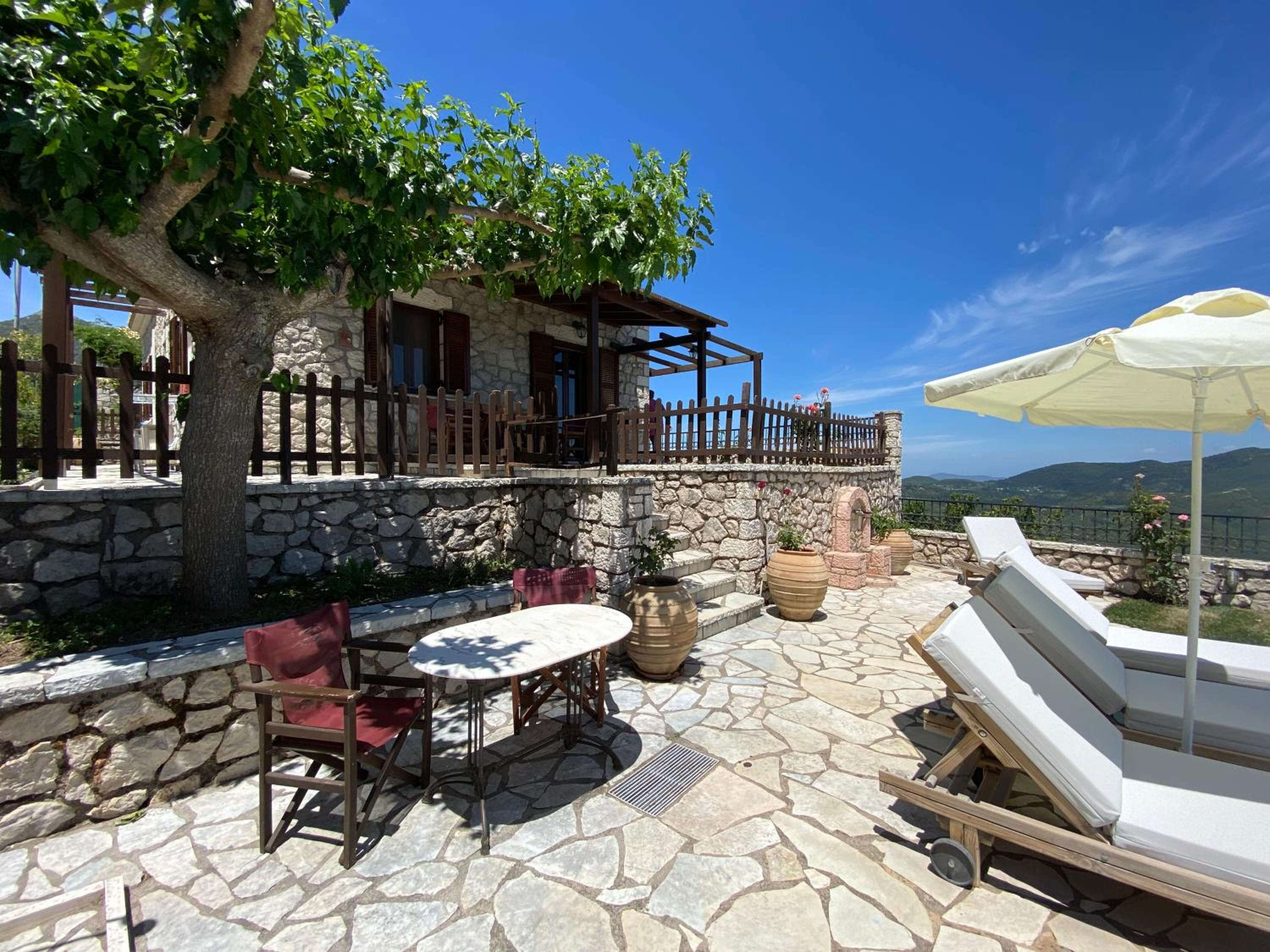 Lefkada Villas by Omikron Selections