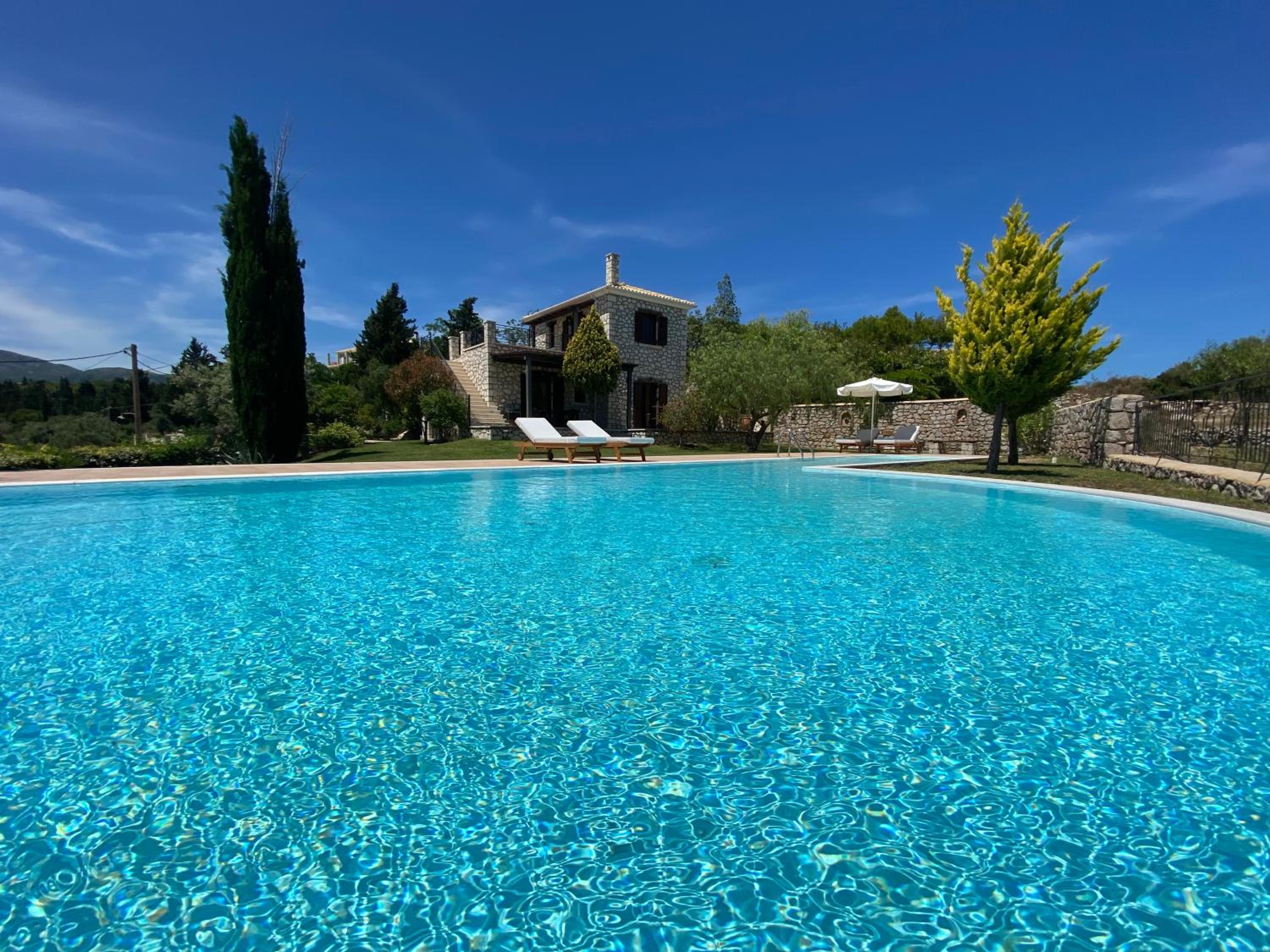 Anemones Villas by Omikron Selections