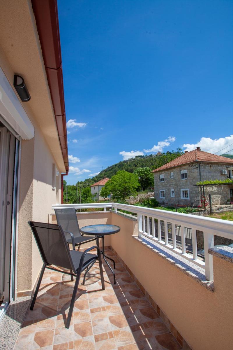 Grubač Apartments