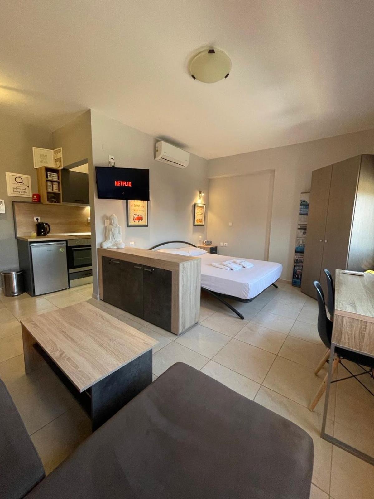 Q Luxury Rooms Perea Center
