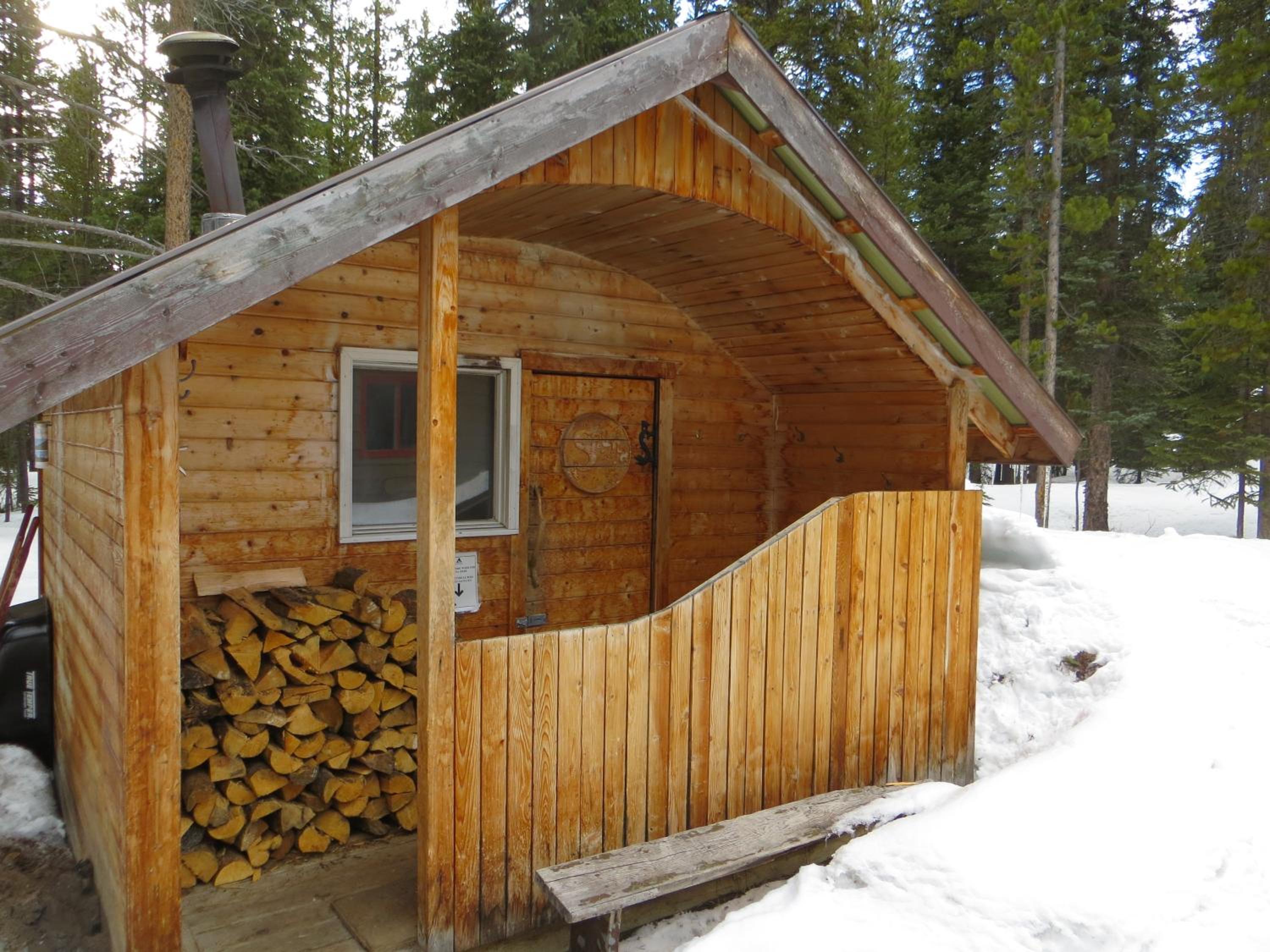 HI Mosquito Creek Hostel