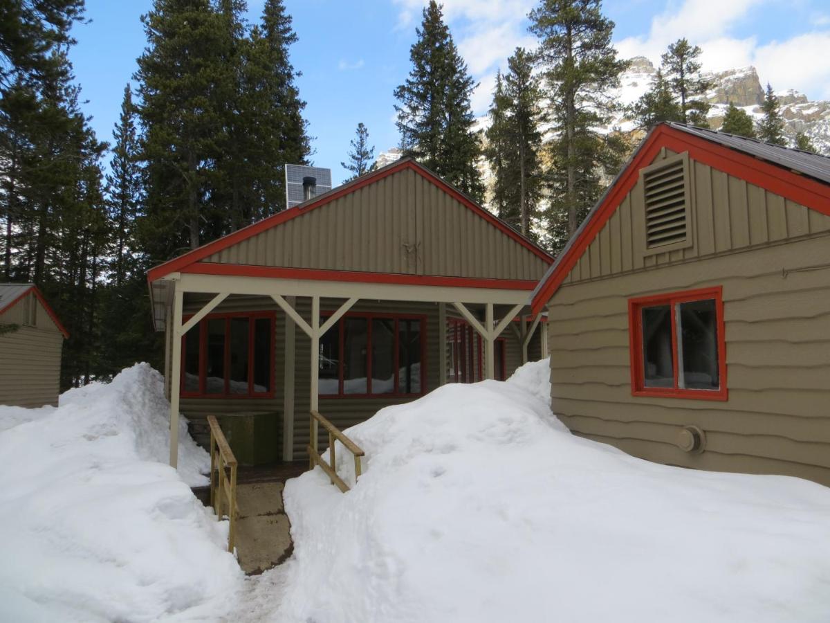 HI Mosquito Creek Hostel