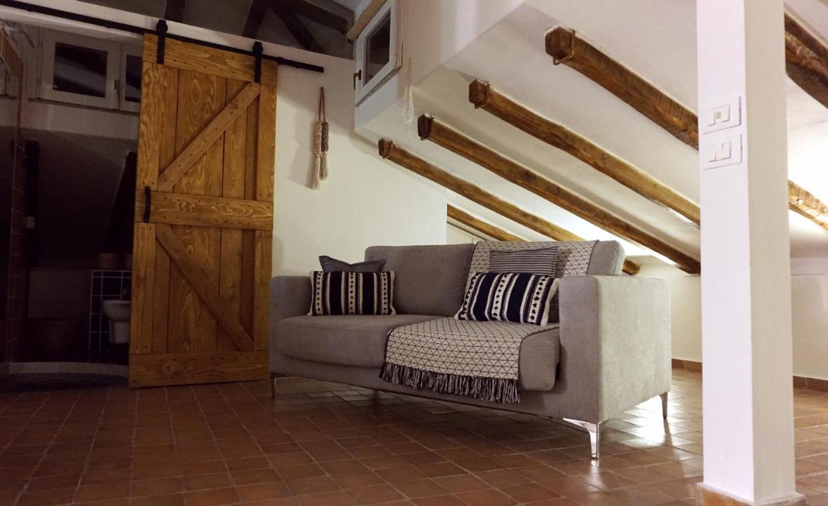 Adesis House photo 1