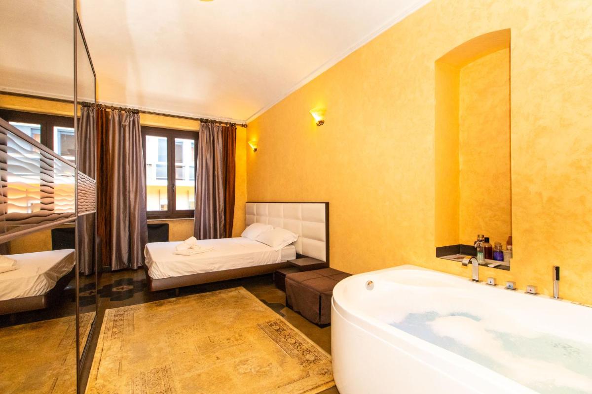 Borgo San Paolo Stylish Apt with Jacuzzi photo 1