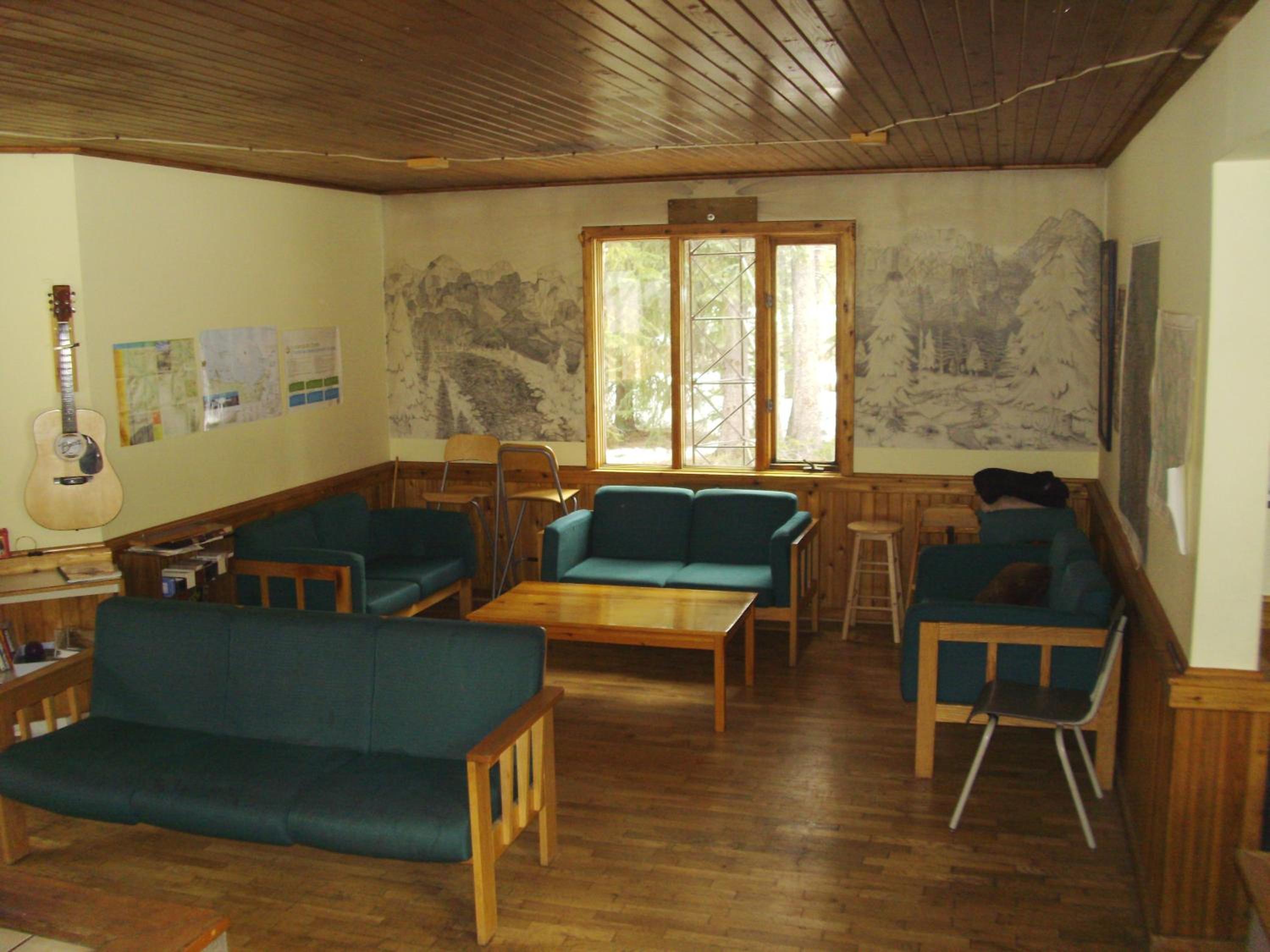 HI Mosquito Creek Hostel