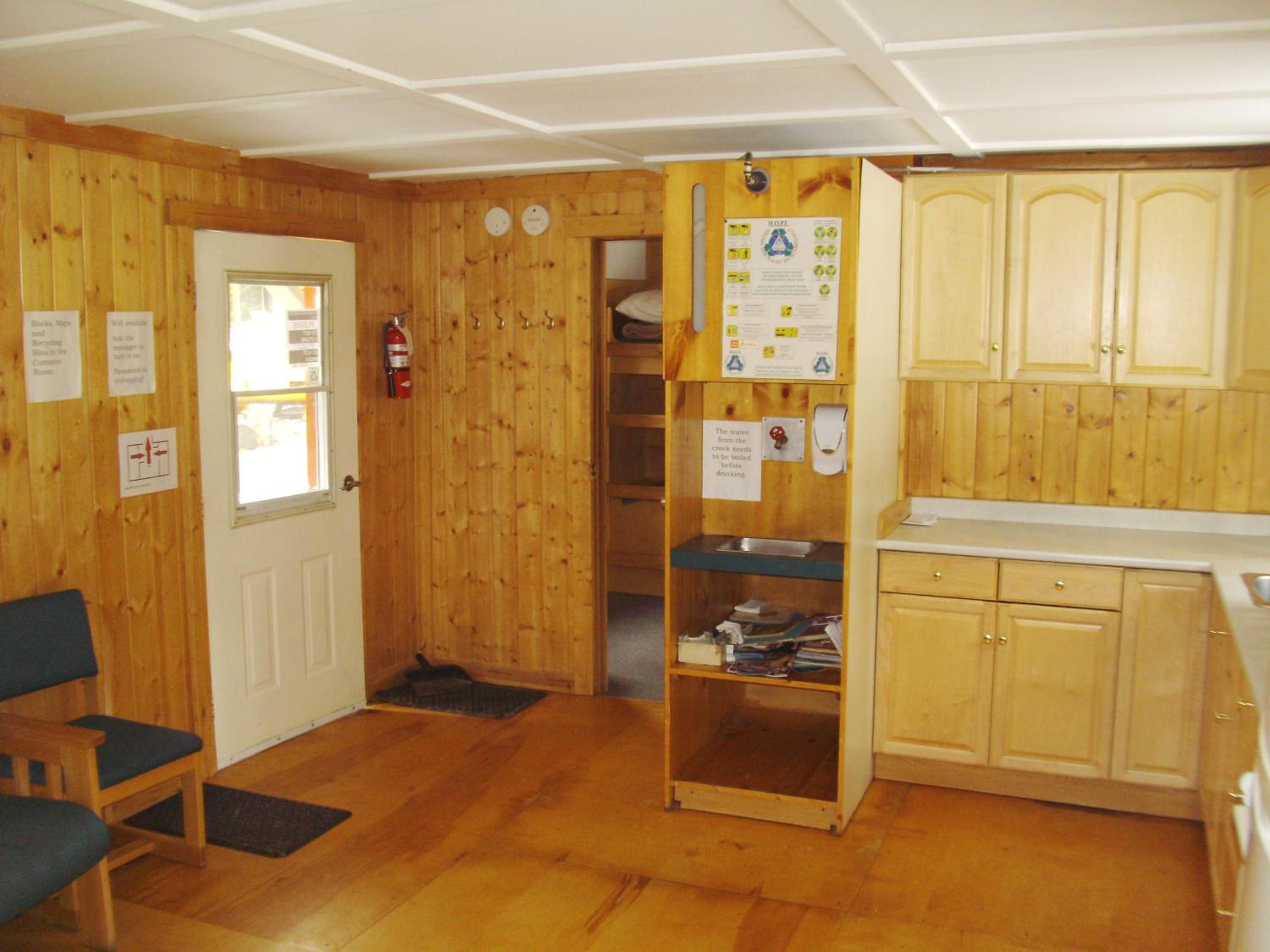 HI Mosquito Creek Hostel