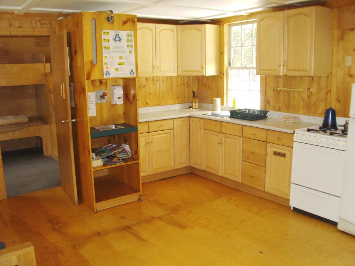 HI Mosquito Creek Hostel