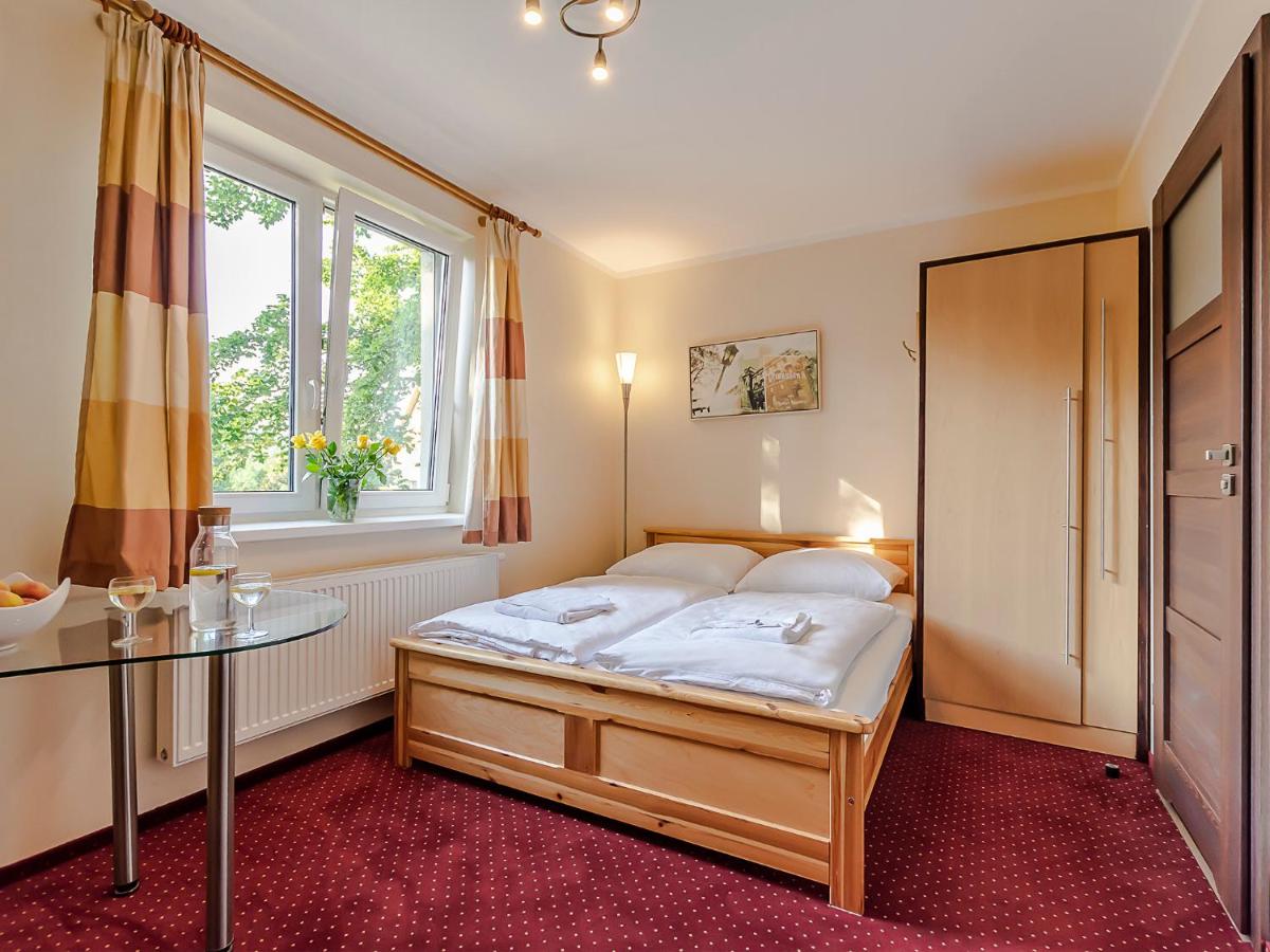 Vacation Club – 300 Mill Room 4