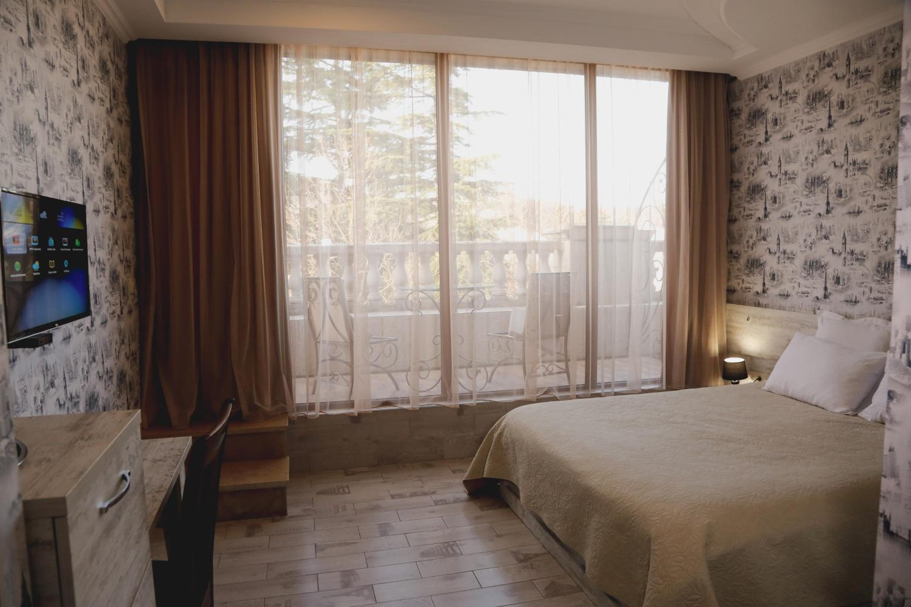Hotel King David The Builder