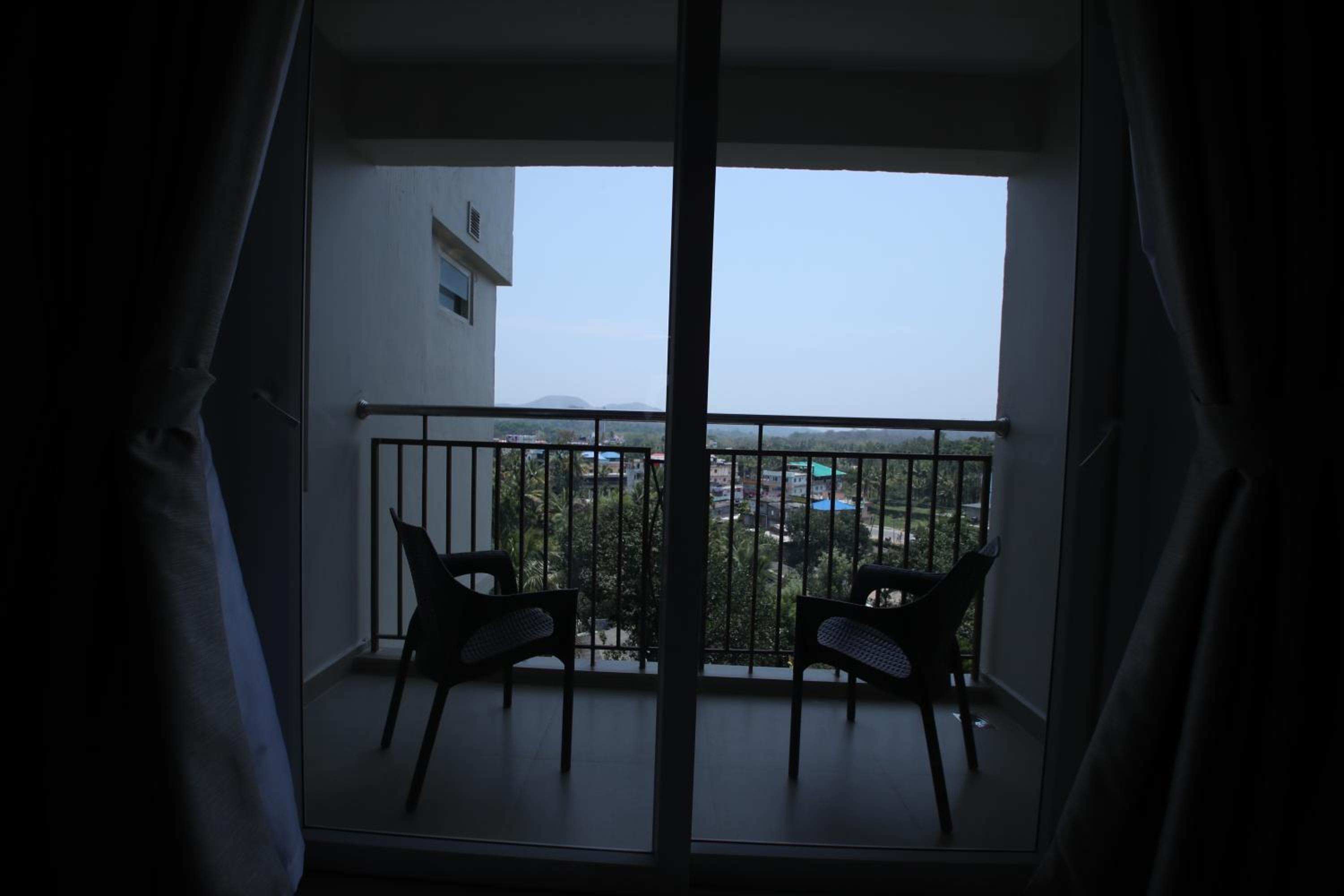 balcony