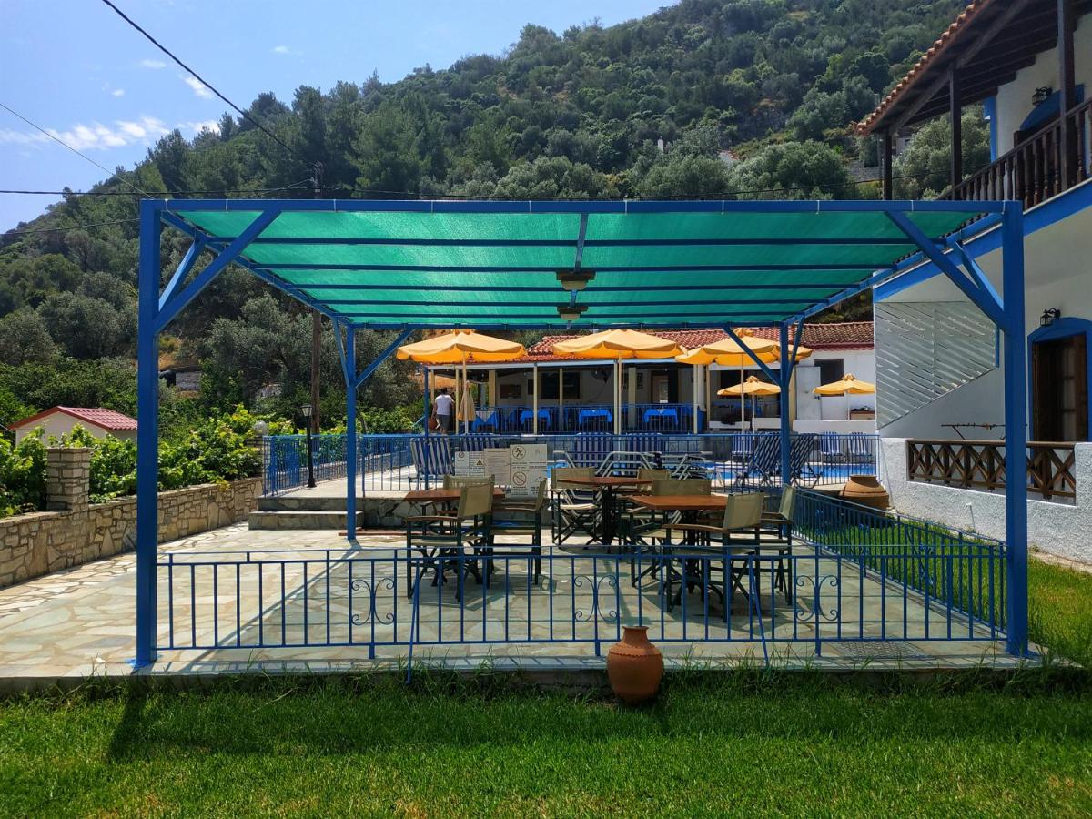 outdoor BBQ area