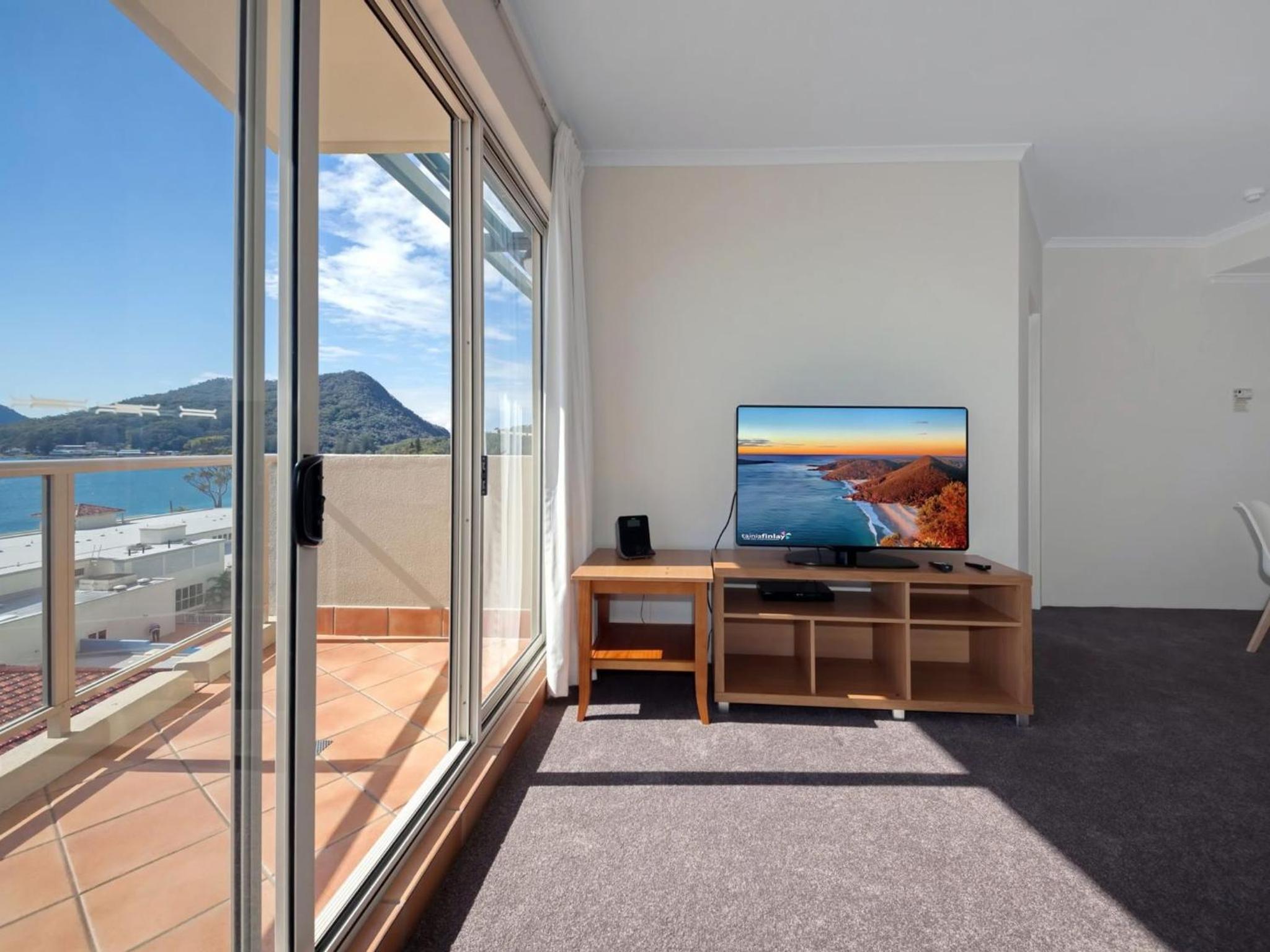 Barrington, 707/35-45 Shoal Bay Road