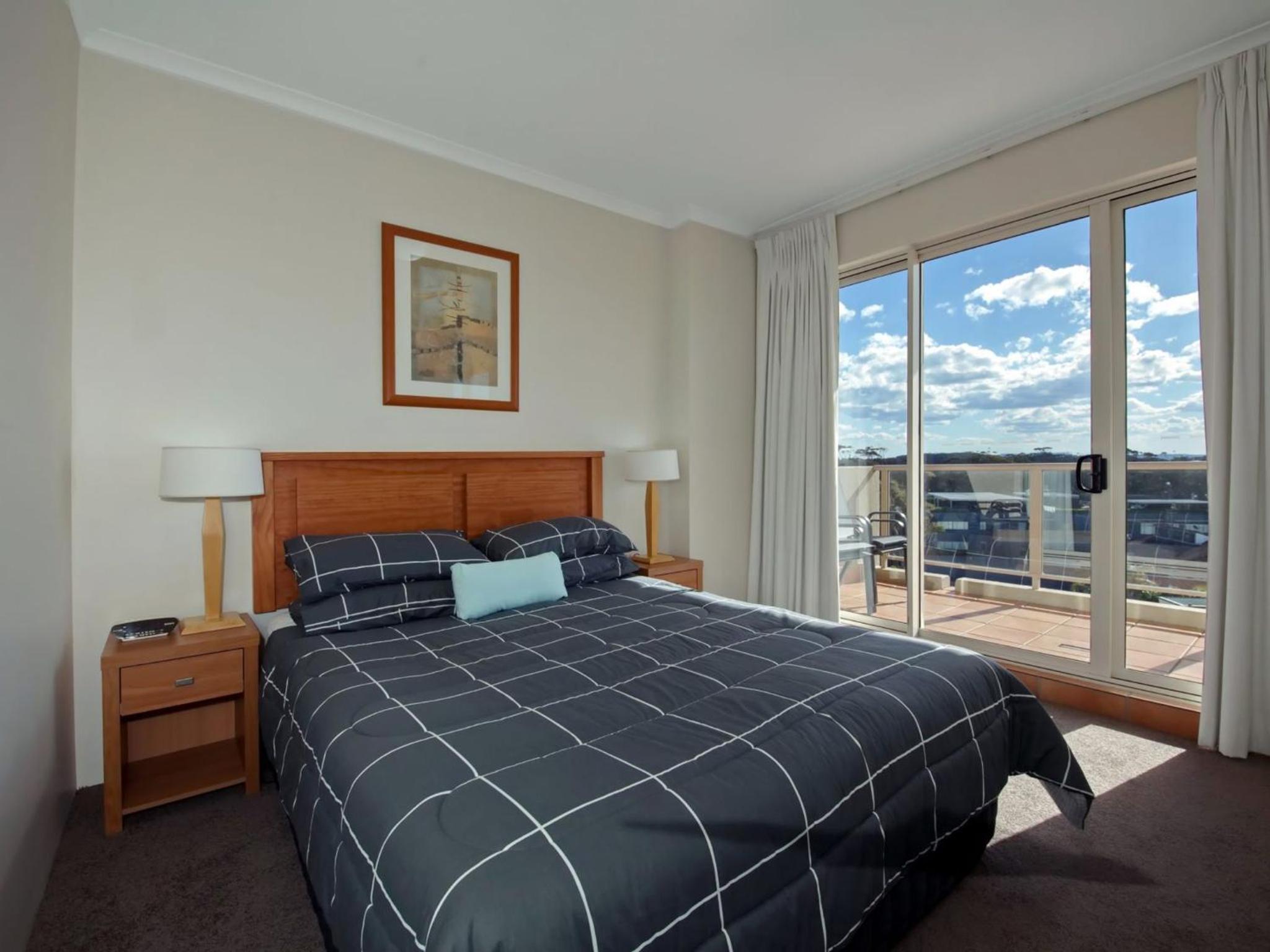 Barrington, 707/35-45 Shoal Bay Road