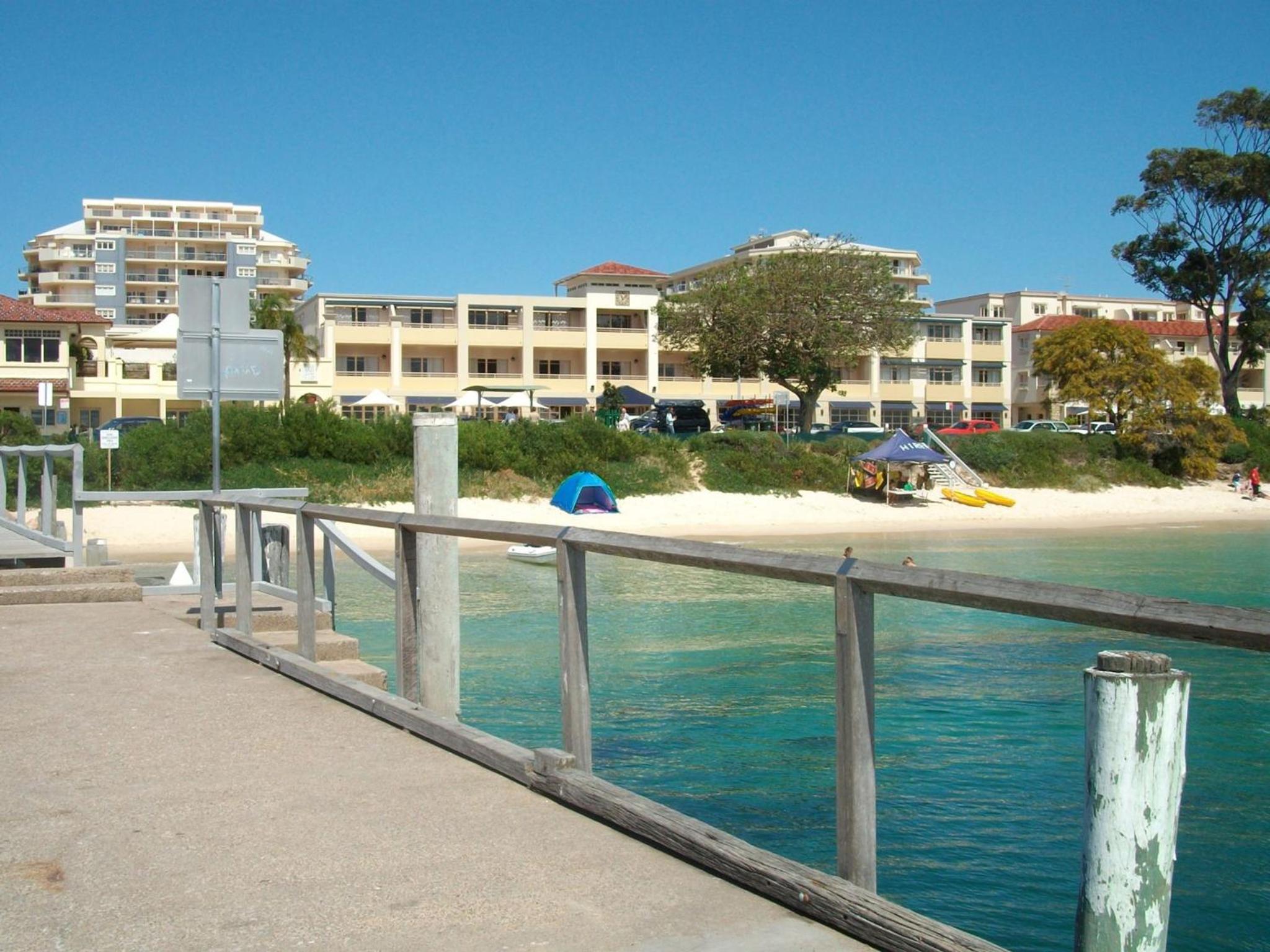 Barrington, 707/35-45 Shoal Bay Road