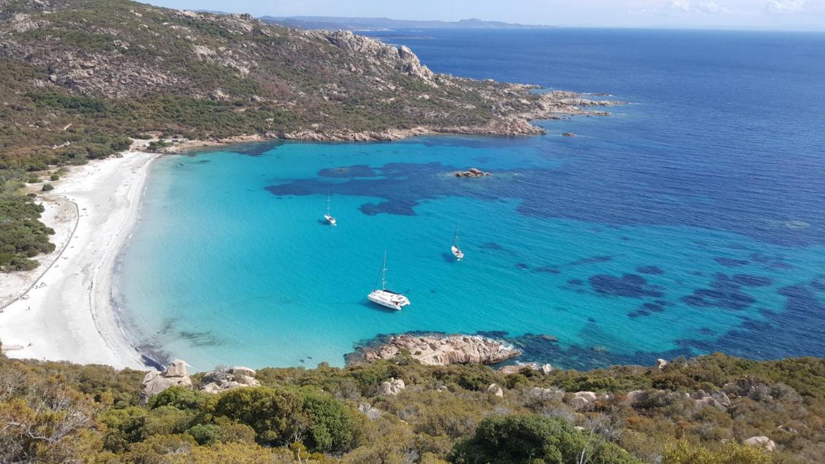 Apartment 2 people with air conditioning near Porto Vecchio from 49 day