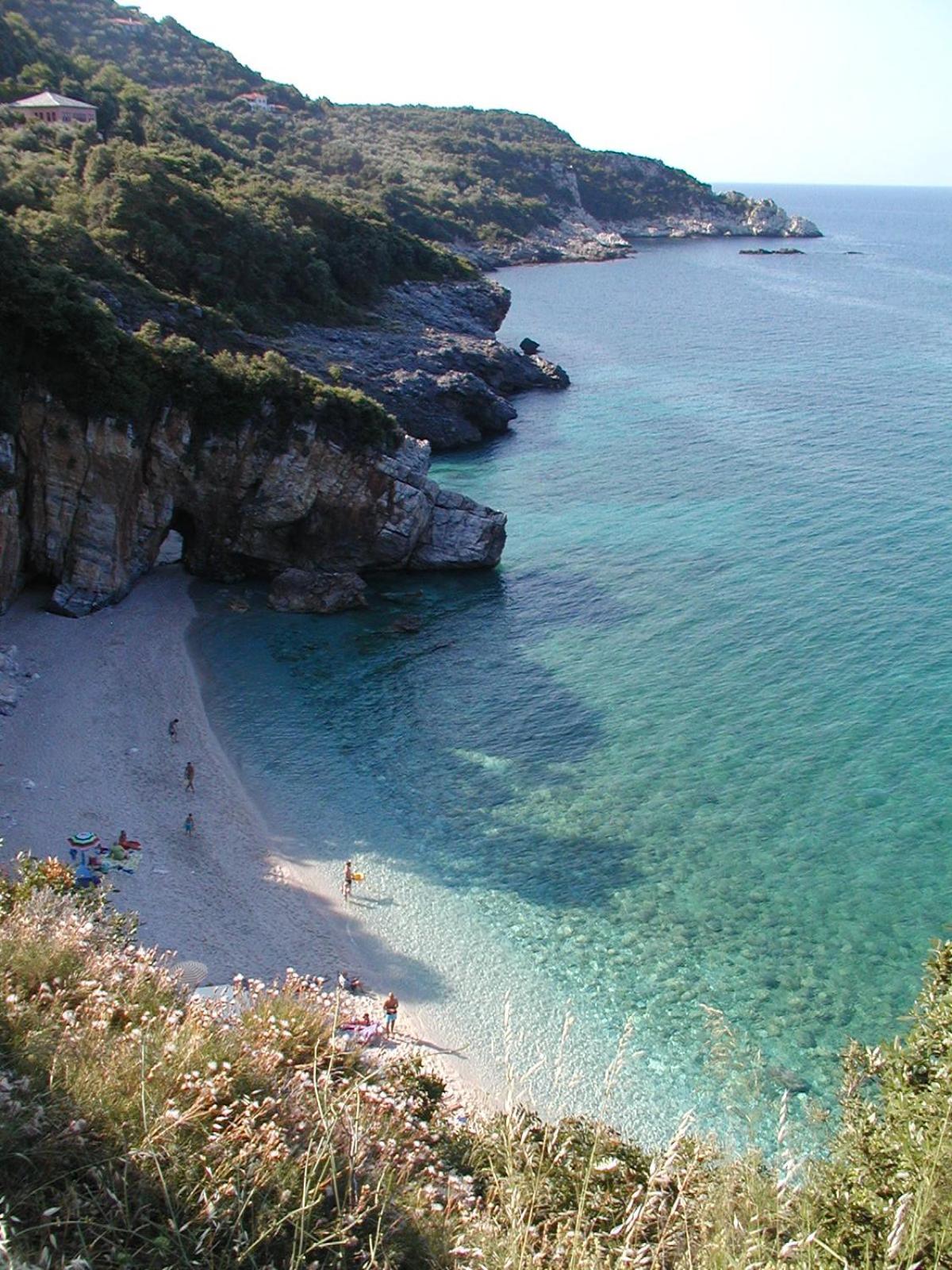 Photo 43