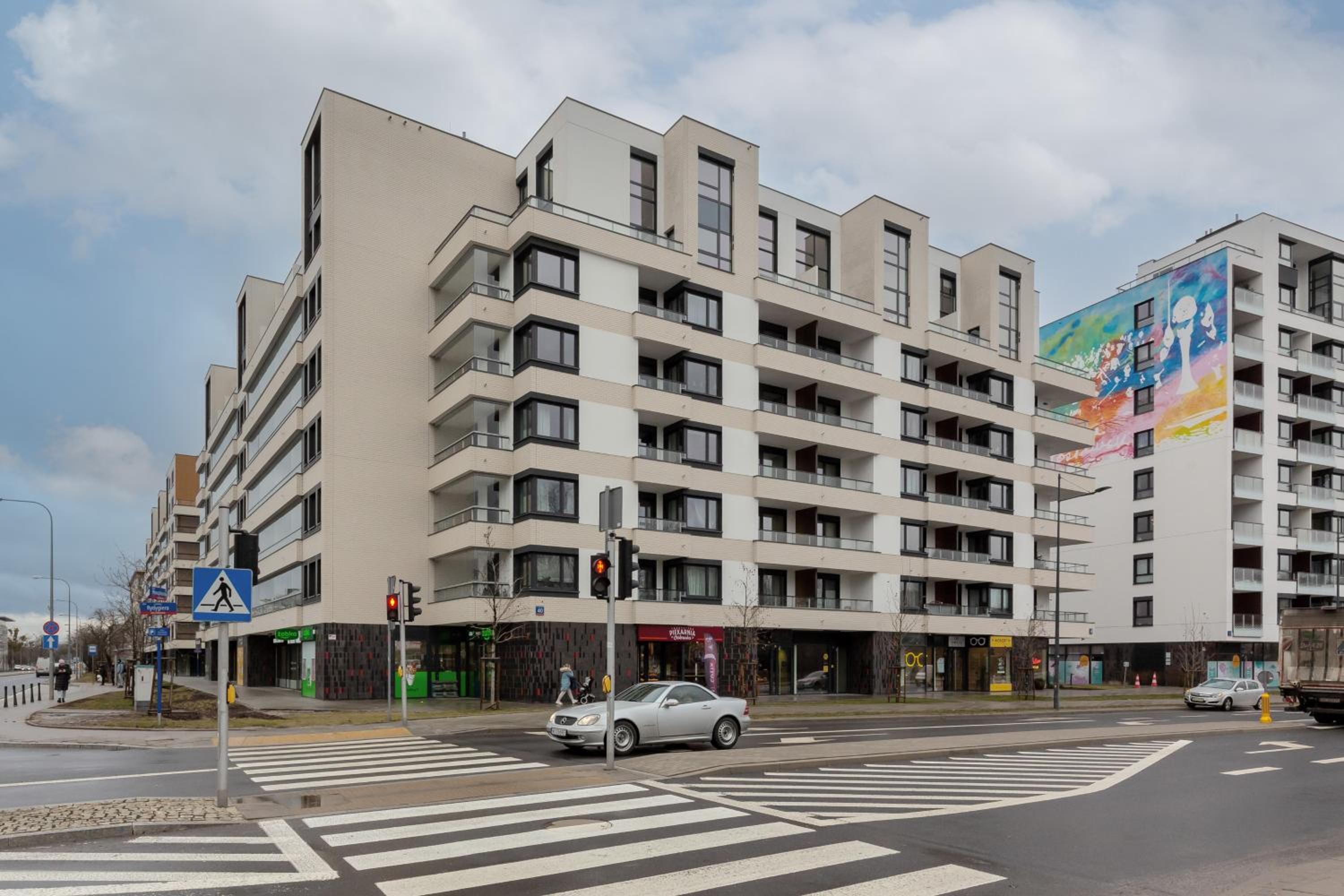 Artistic Żoliborz Apartments by Renters
