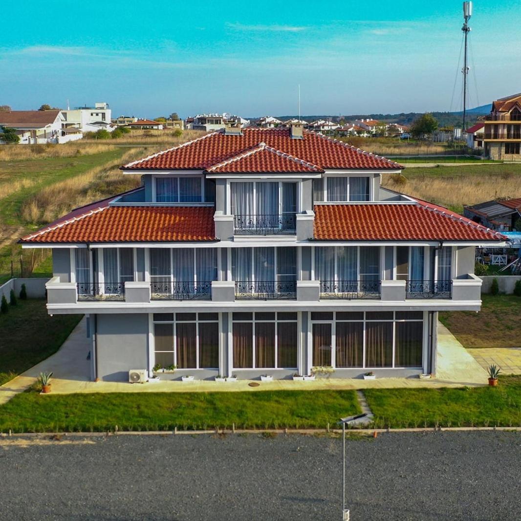 La Mansión