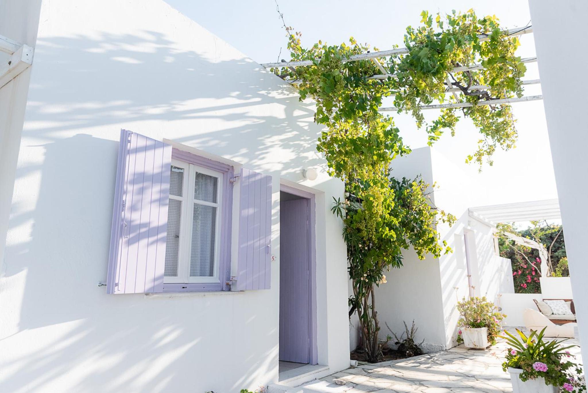 Kostantakis Residence & Winery