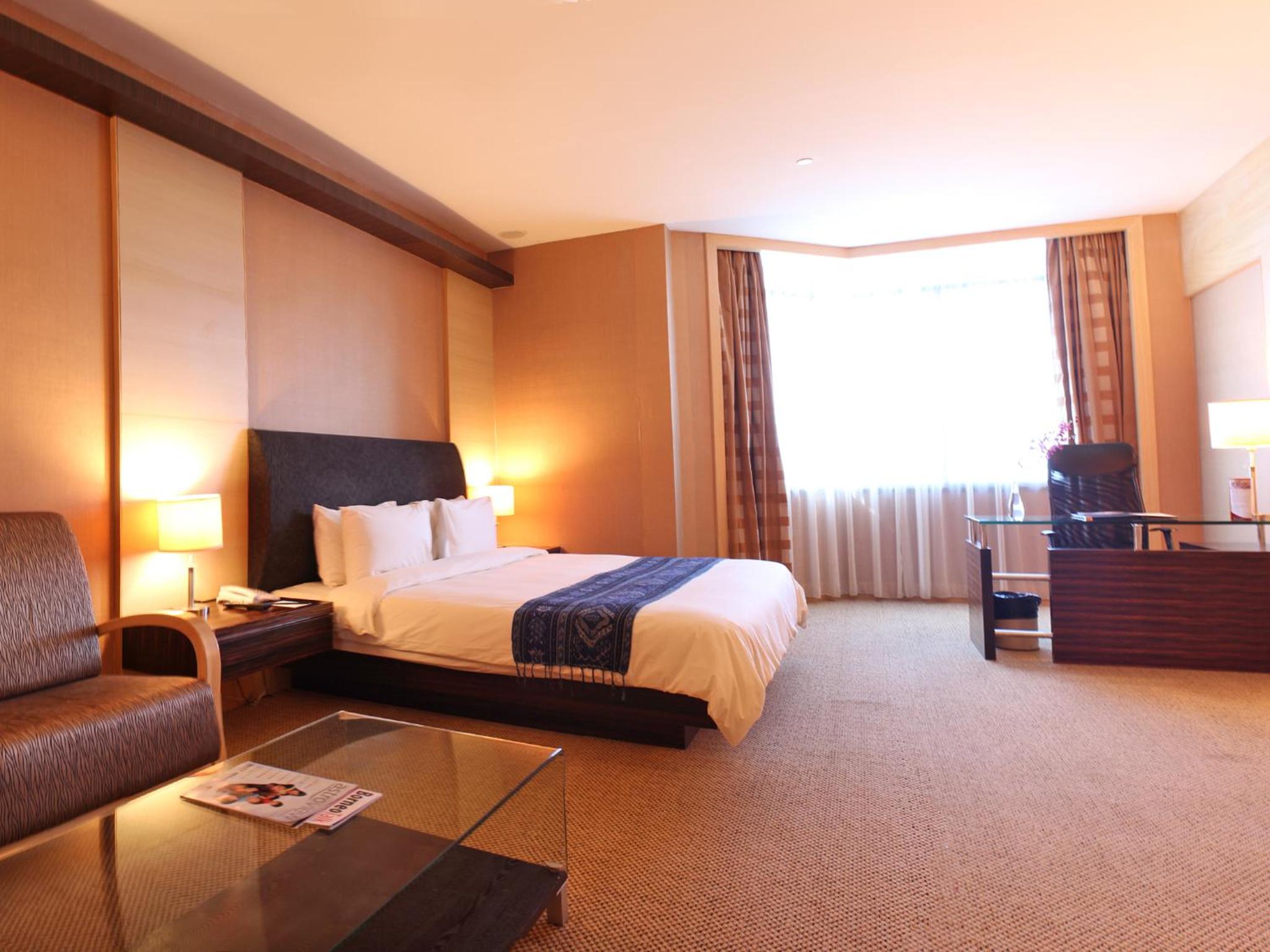Imperial Hotel Miri photo 3