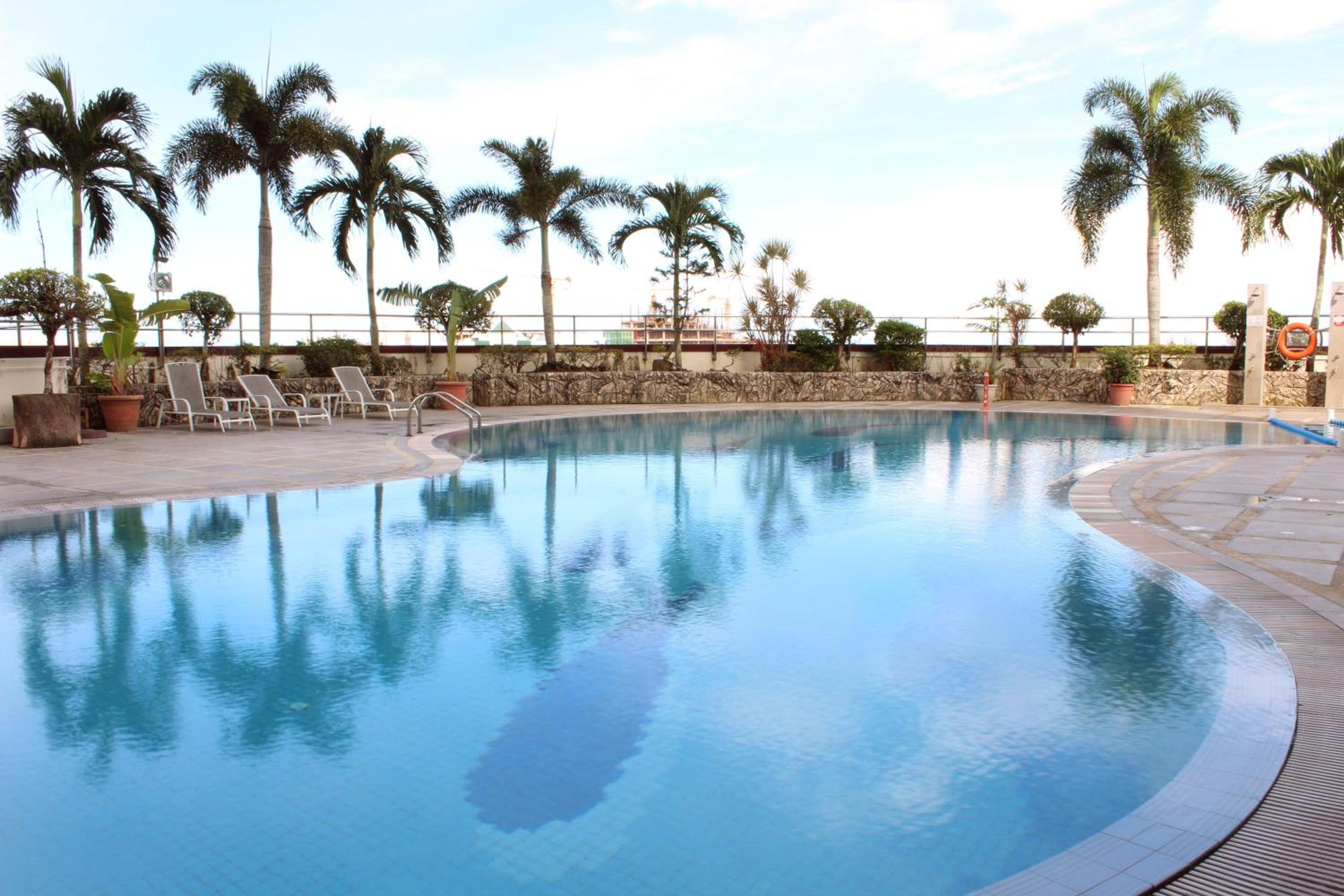 Imperial Hotel Miri photo 2