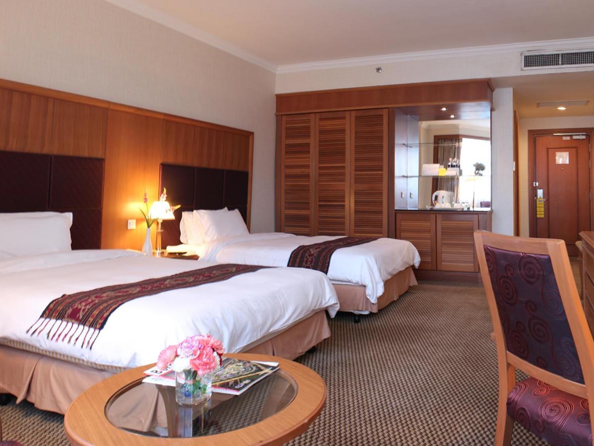 Imperial Hotel Miri photo 4