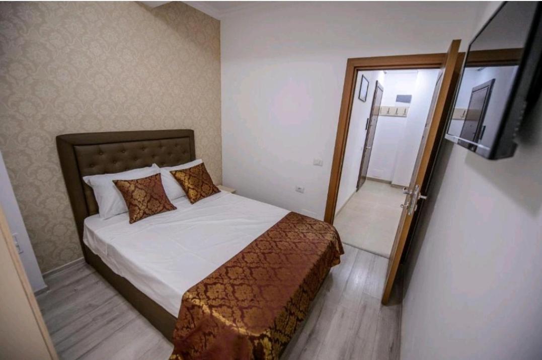 Studio Mamaia - Solid Residence