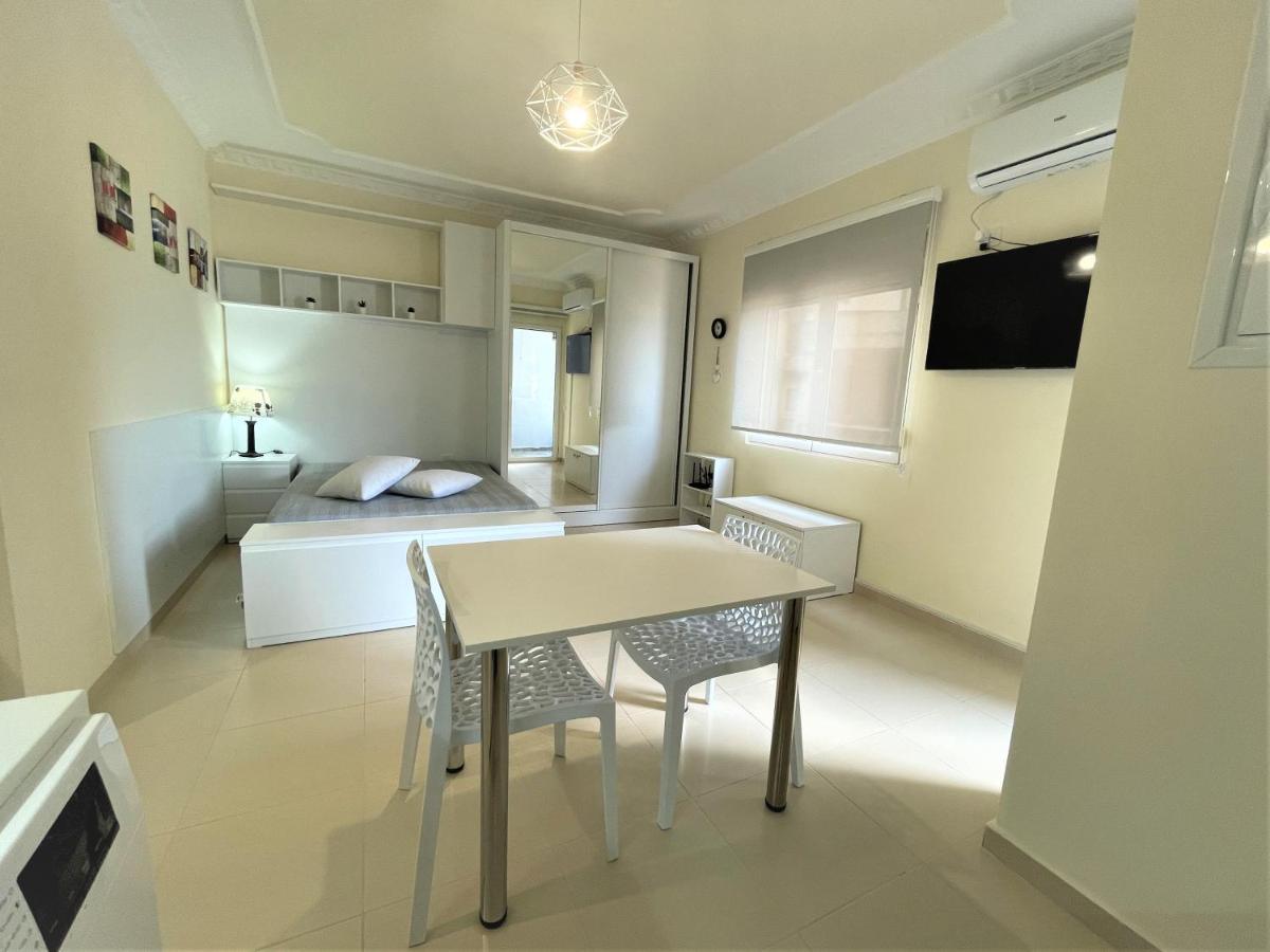 Studio apartment by sea photo 1