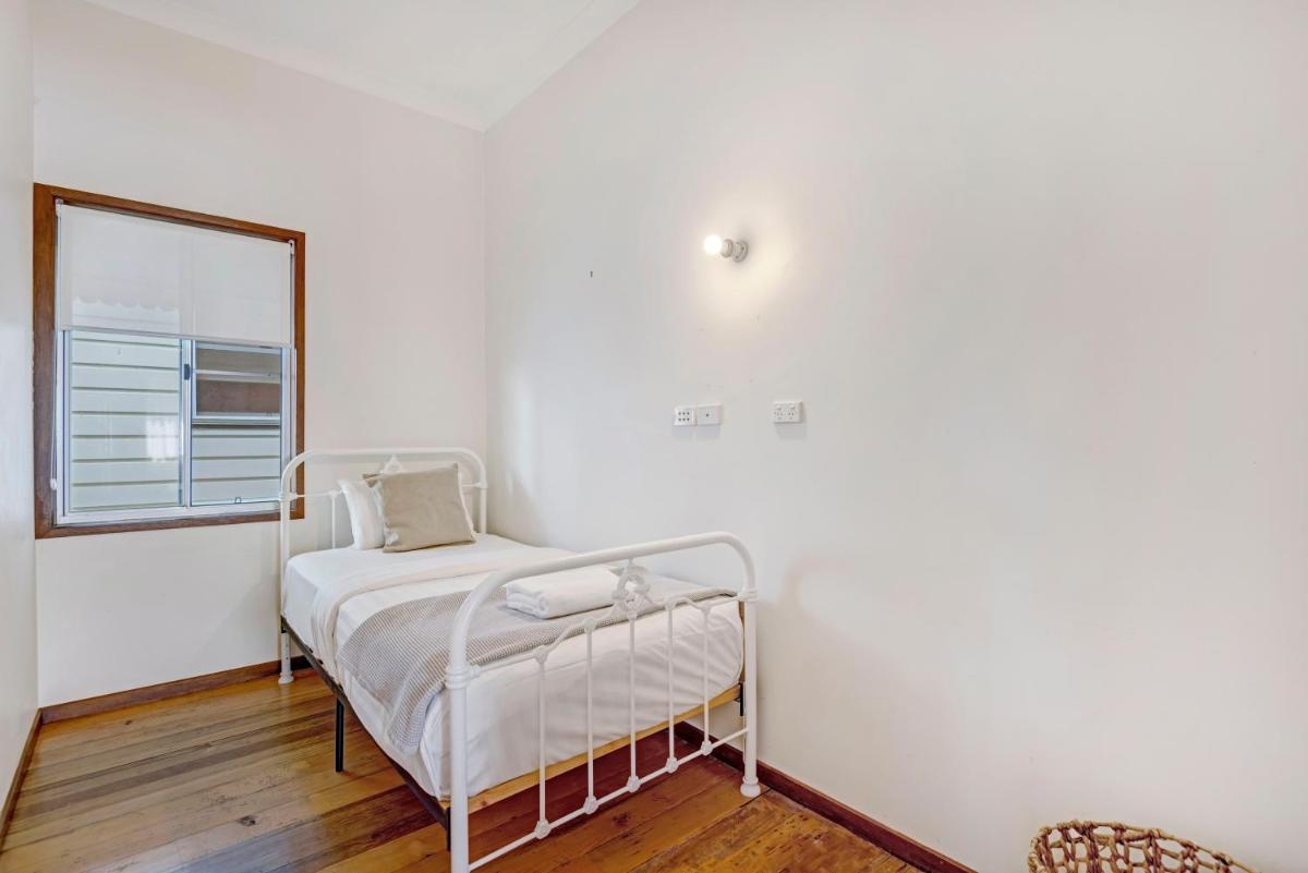 Divine Cottage - Main Street Bangalow