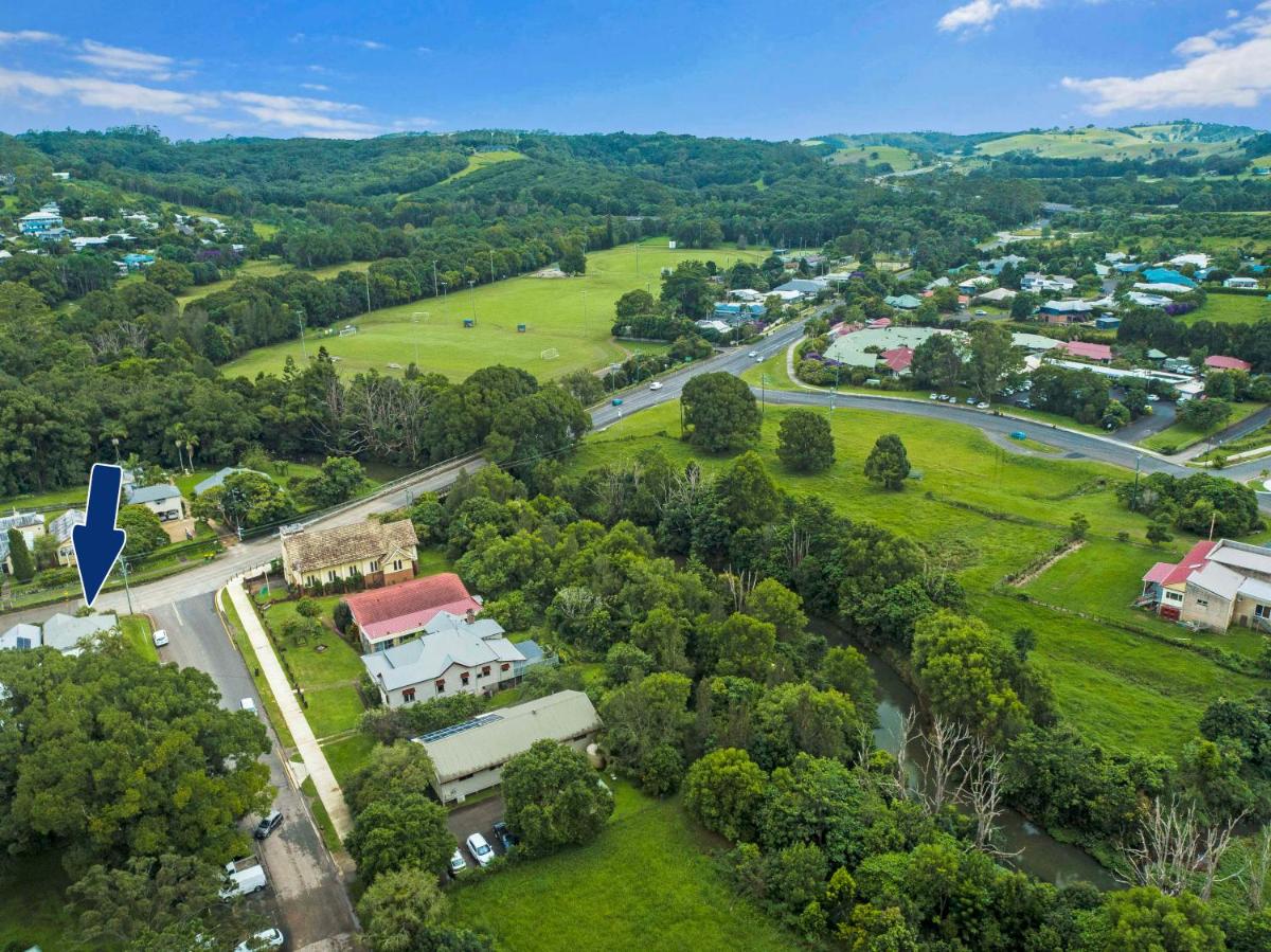 Divine Cottage - Main Street Bangalow