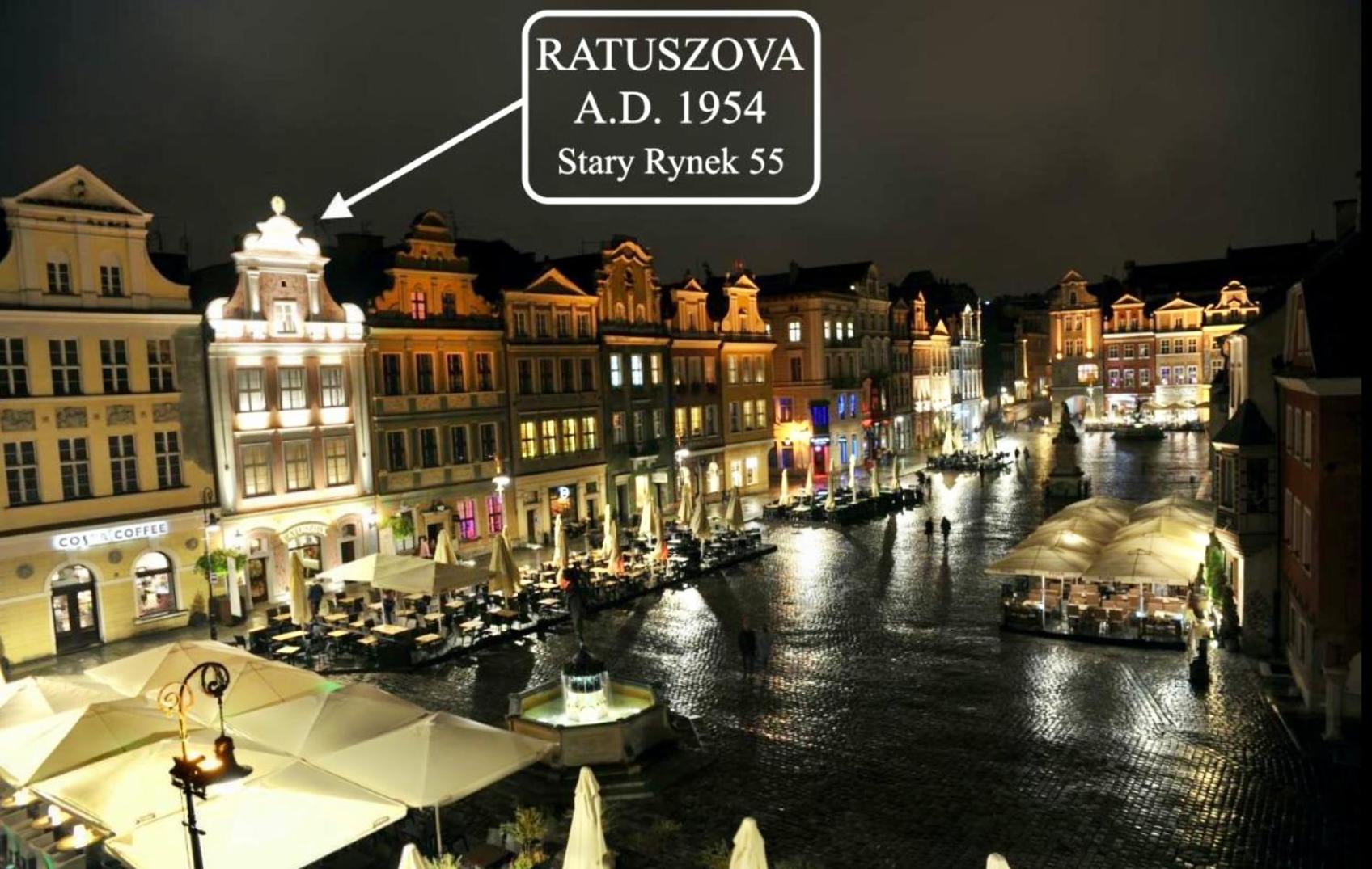 Stary Rynek PREMIUM Apartments & Restaurant RATUSZOVA AD 1954 Old Market Square