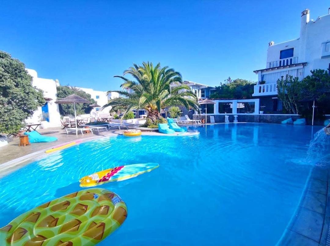 Mykonian Iros Suites & Villas