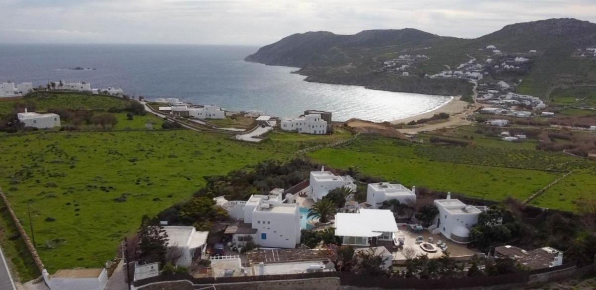 Mykonian Iros Suites & Villas