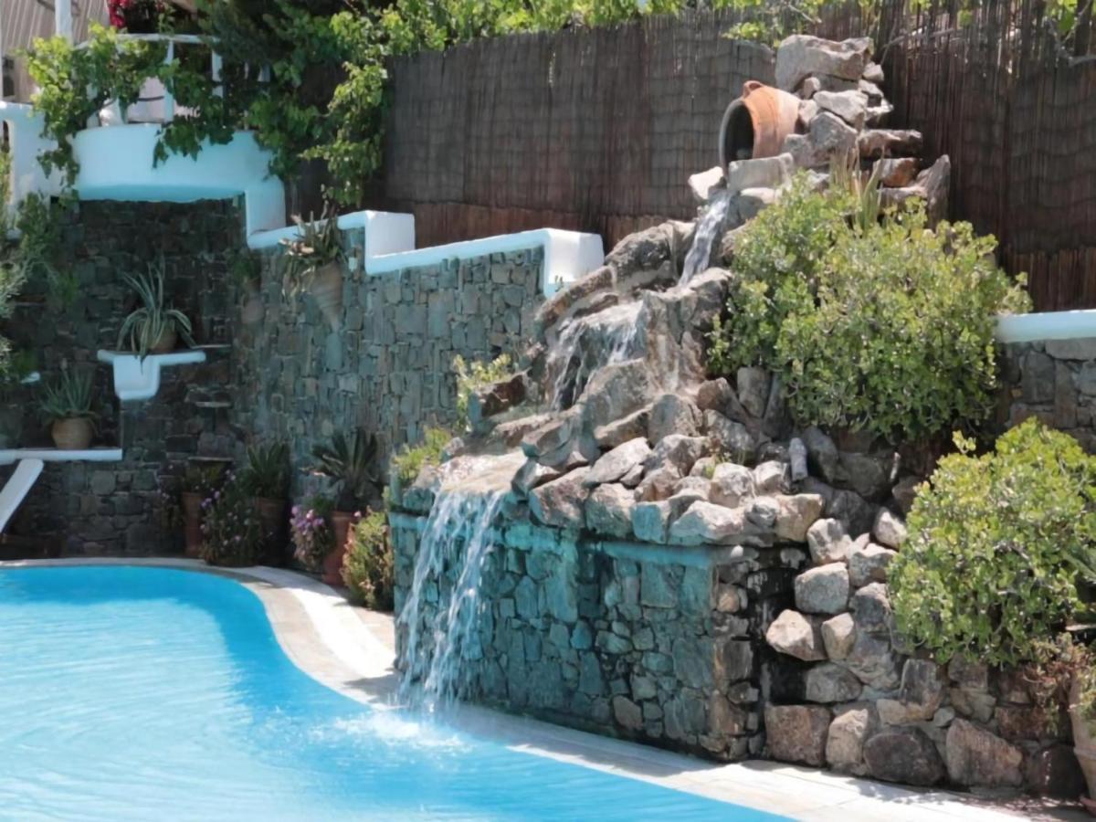 Mykonian Iros Suites & Villas