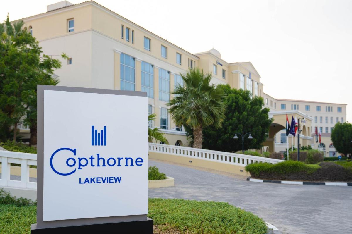 Copthorne Lakeview Hotel Dubai, Green Community