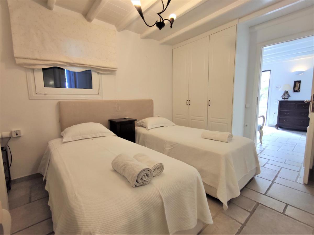 Mykonian Iros Suites & Villas