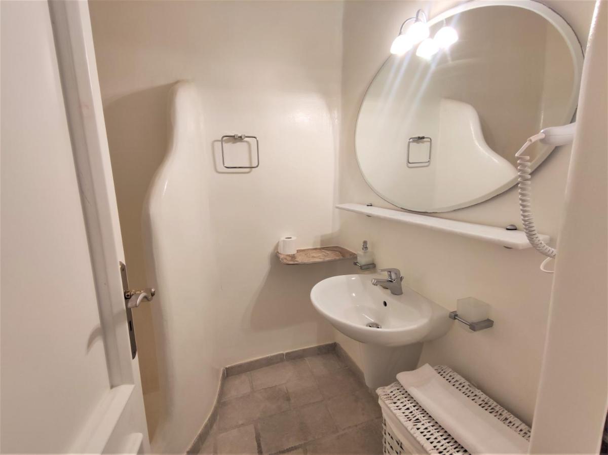 Mykonian Iros Suites & Villas