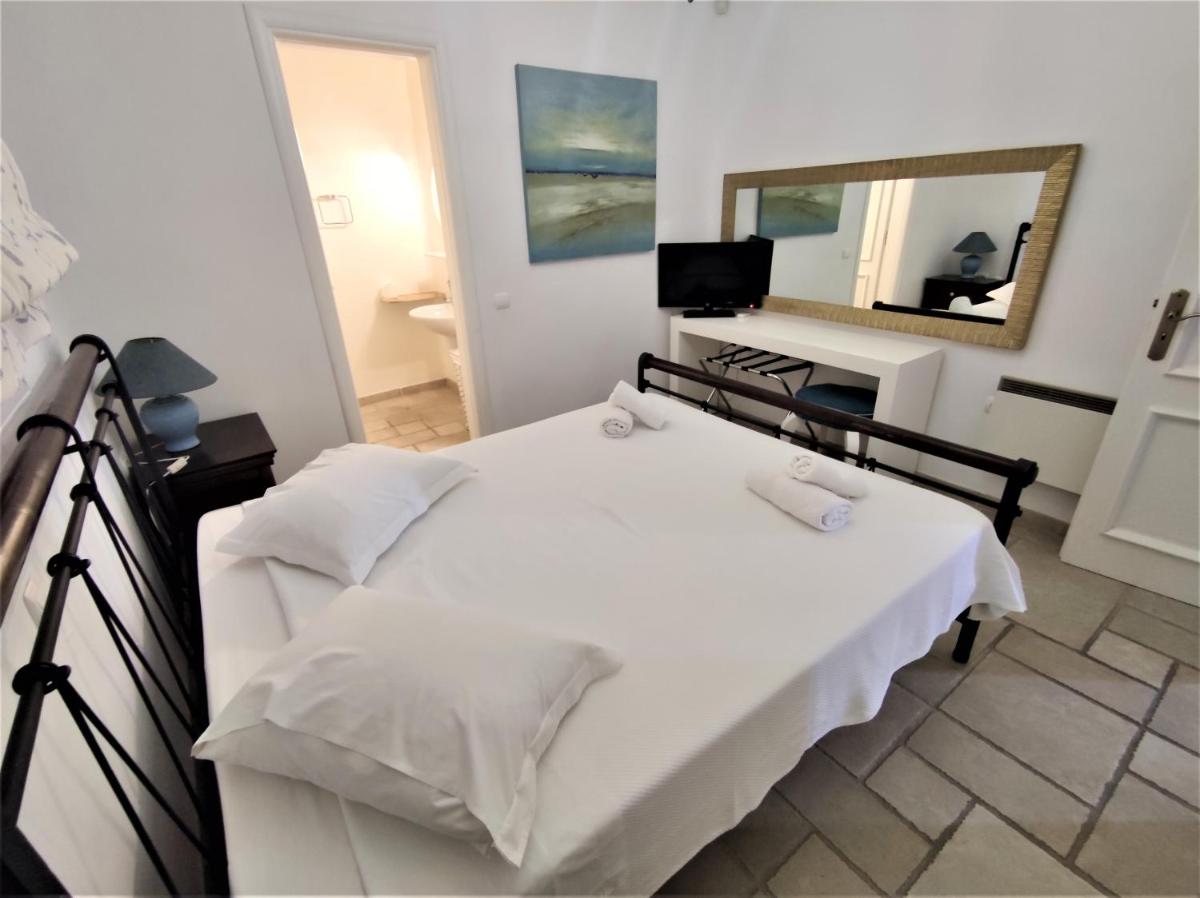 Mykonian Iros Suites & Villas