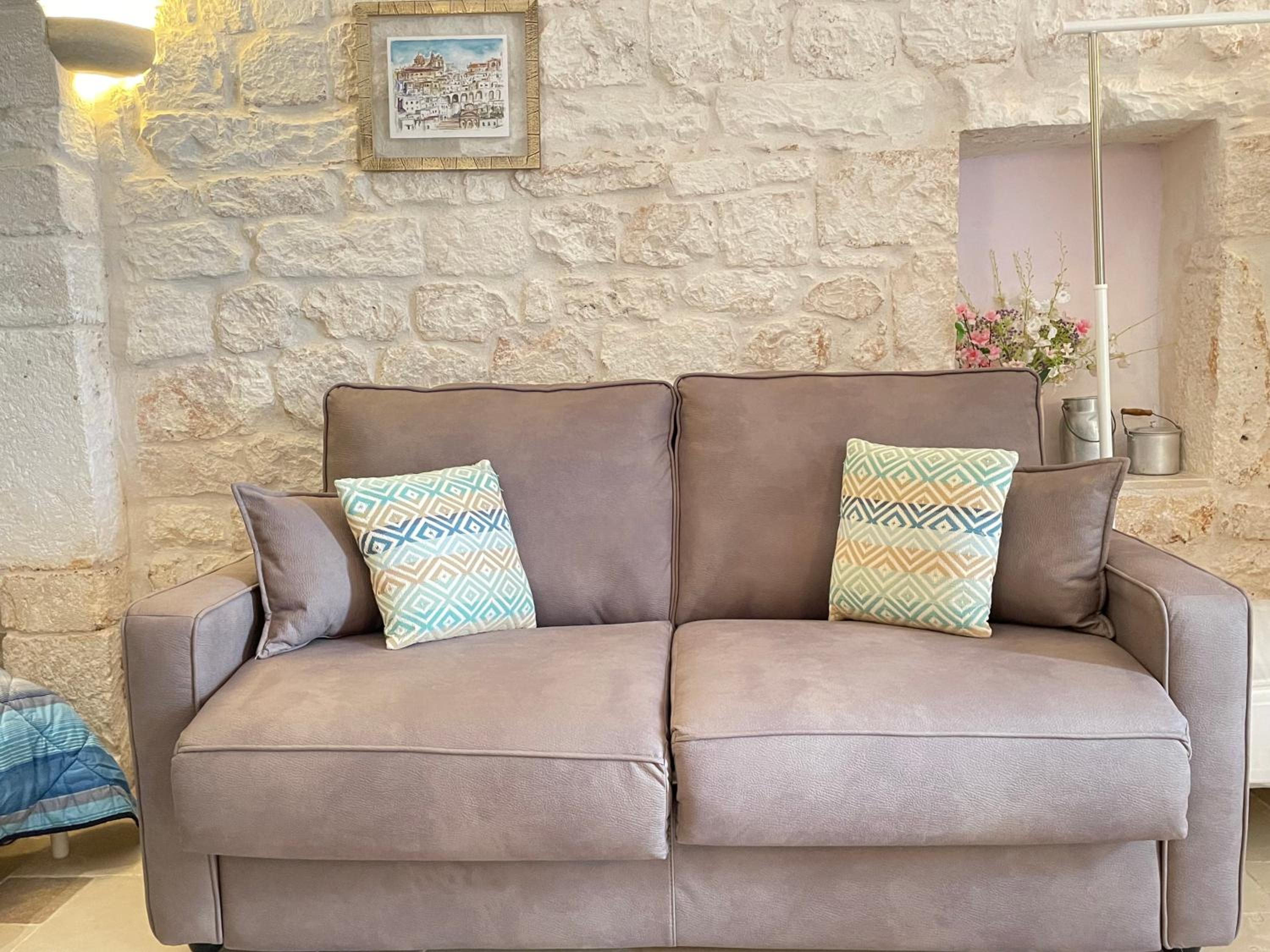 Lovely Stone House In Ostuni