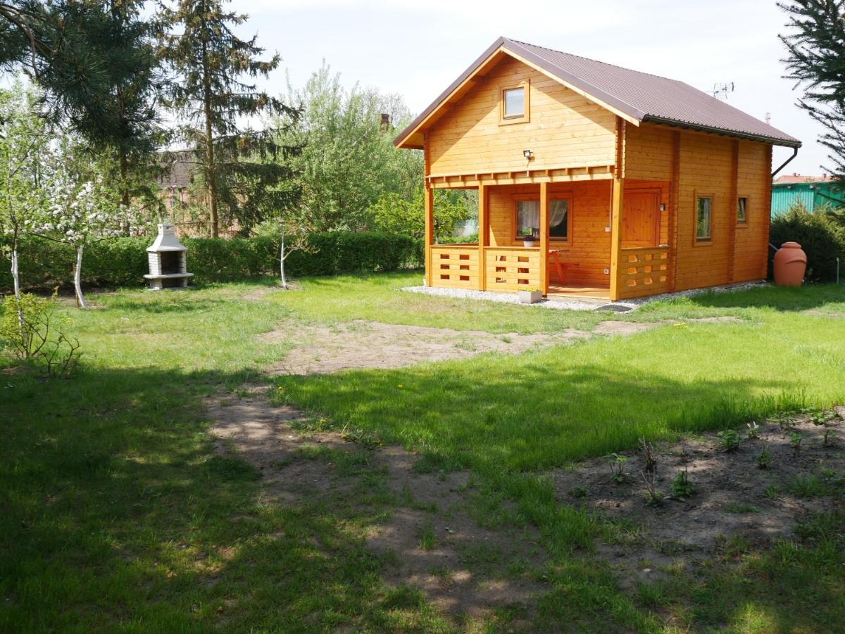Domel letniskowy drewniany nad Jeziorem Strzeszowskim nowy