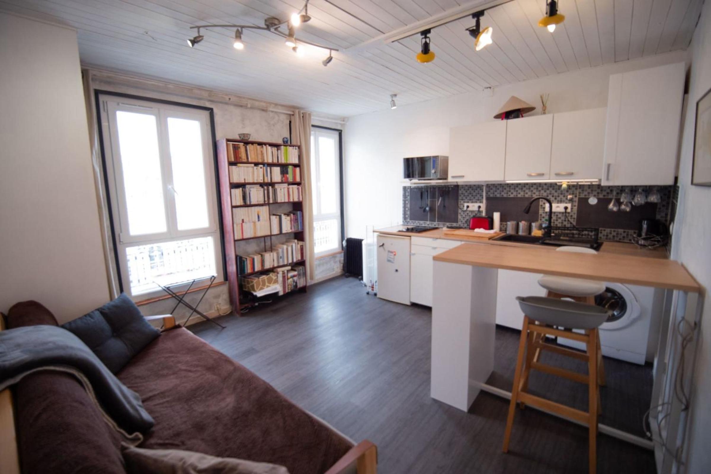 Cozy 1 Bedroom Apartment In 14th