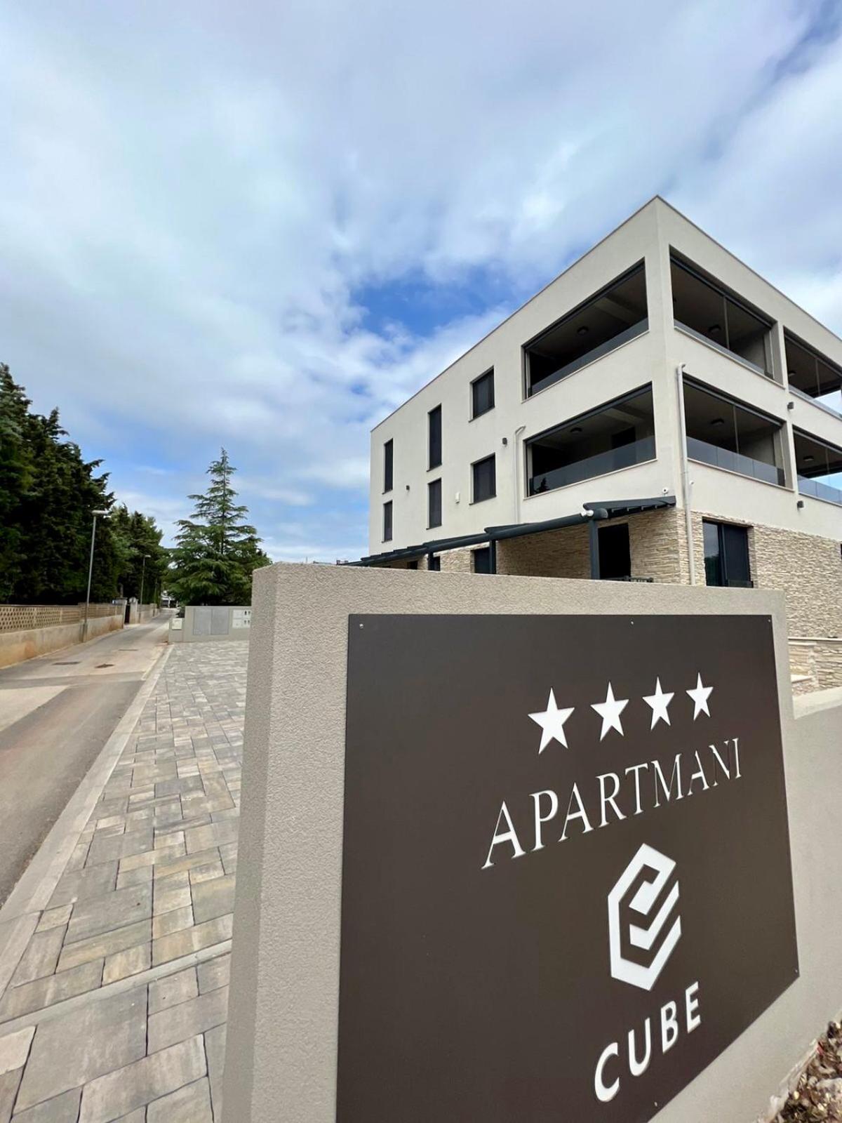 Apartmani CUBE L