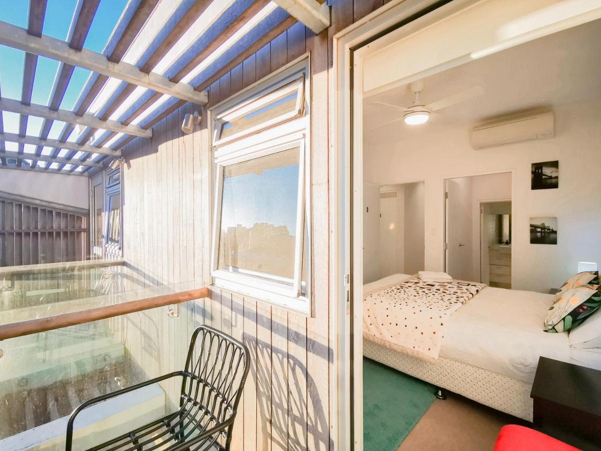 Glebe House Homestay — Sydney