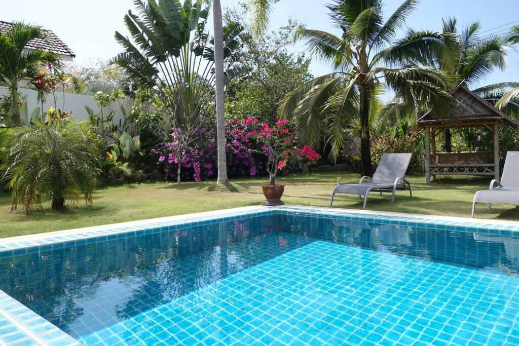 Villa privée avec piscine à Khao Lak