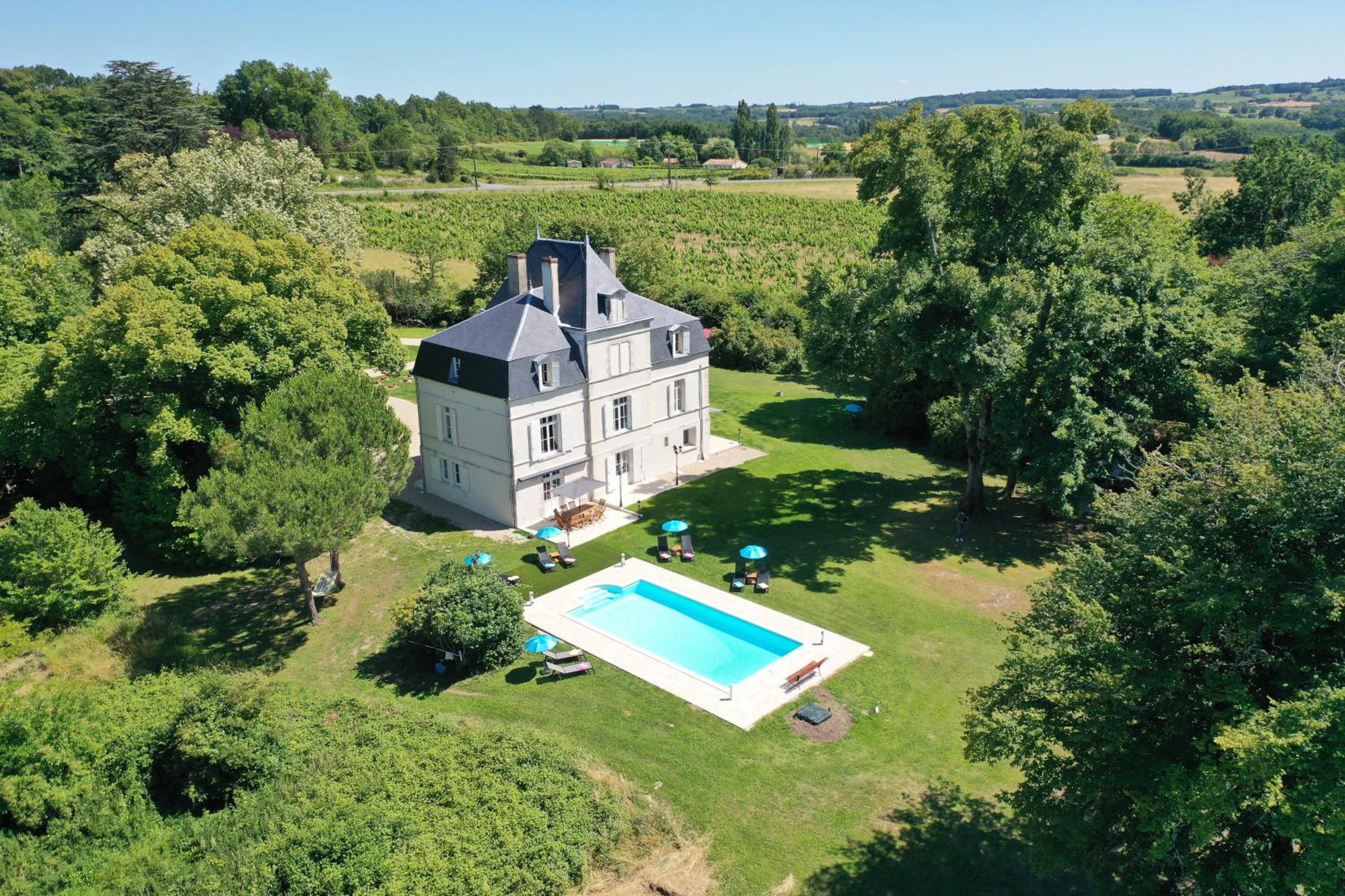 MANOIR LE COUTUREAU maisons d'hôtes